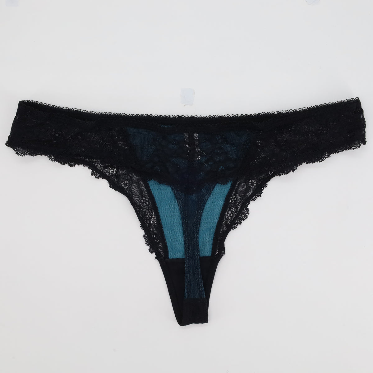 String Esprit Noir