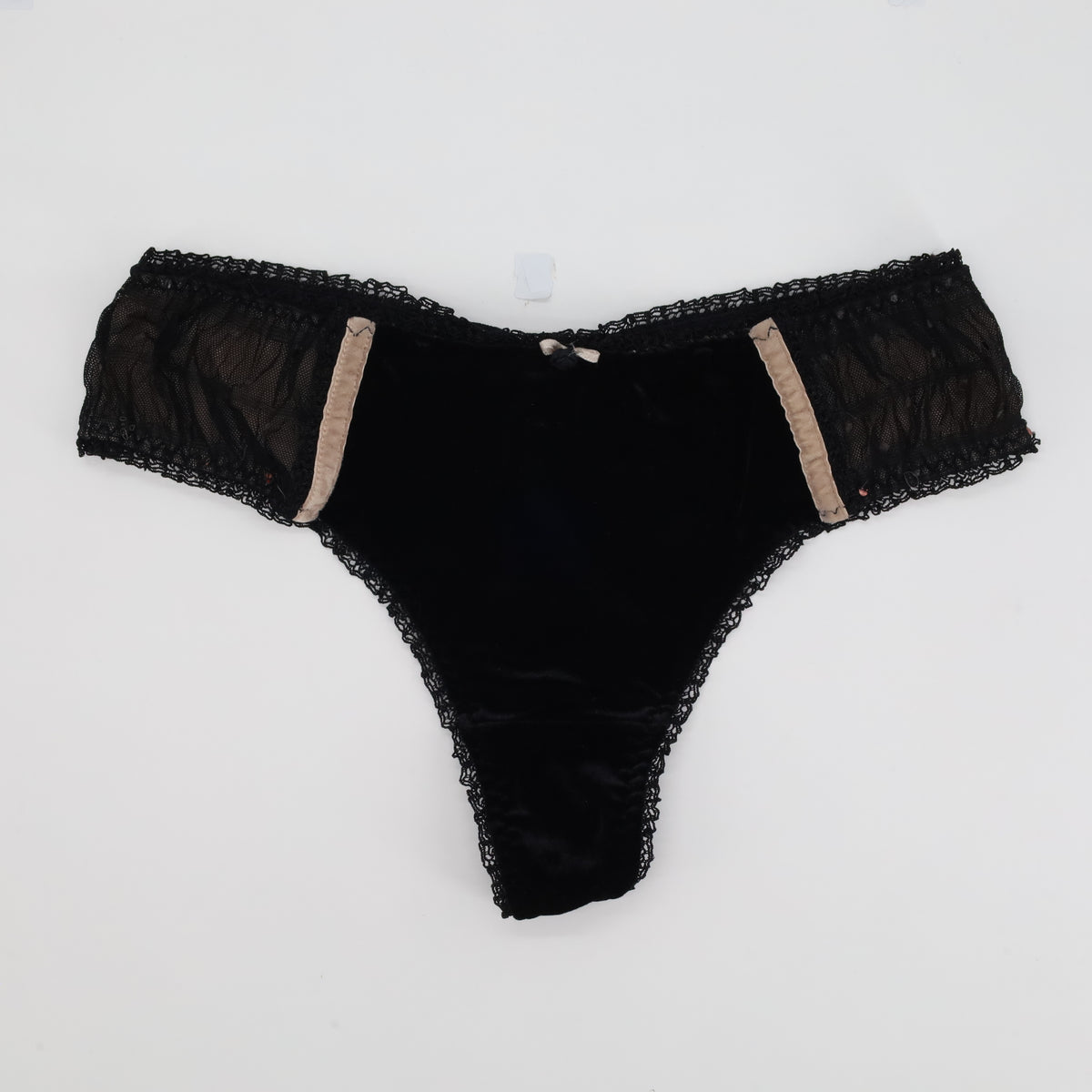Tanga Cannelle Noir