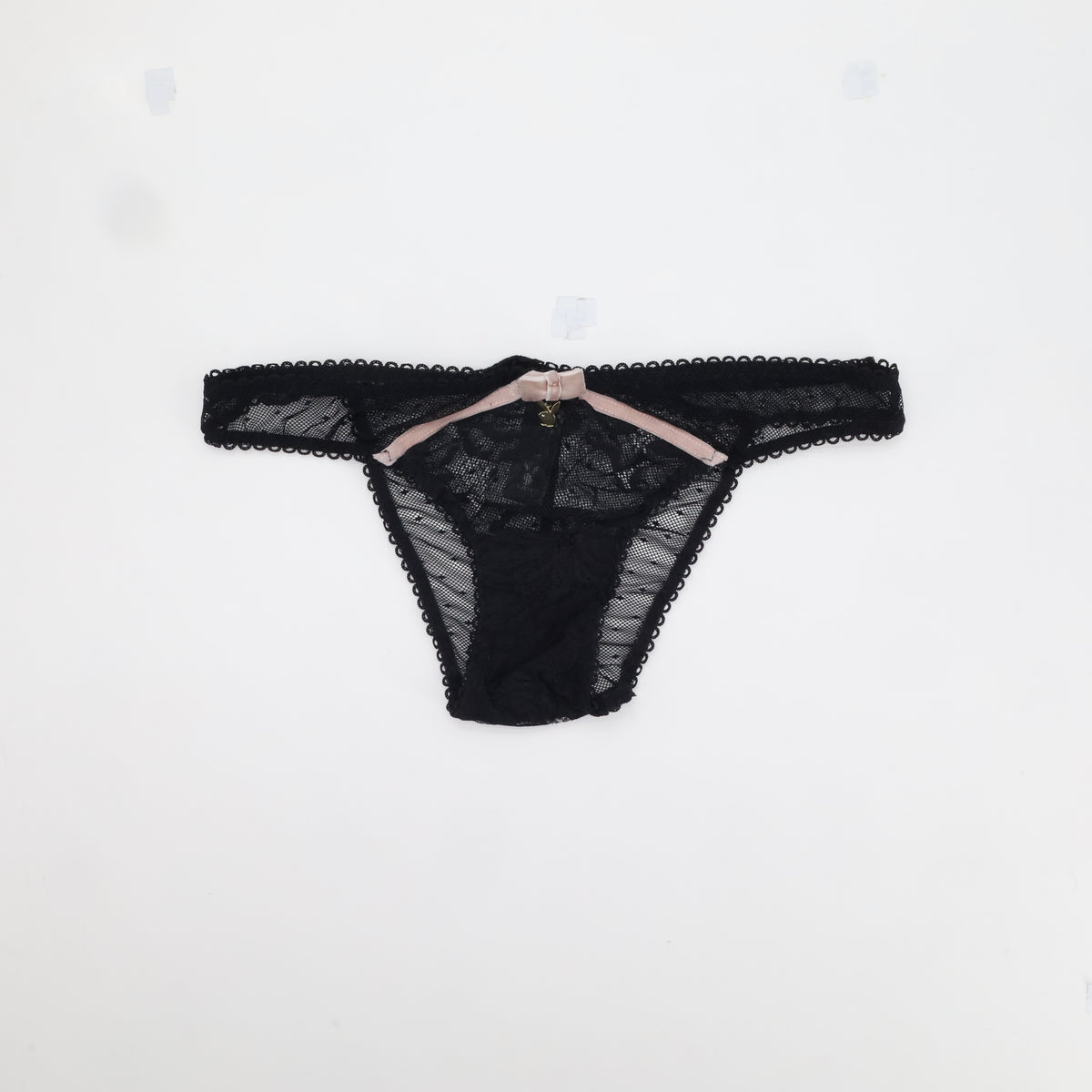 String Playboy Noir
