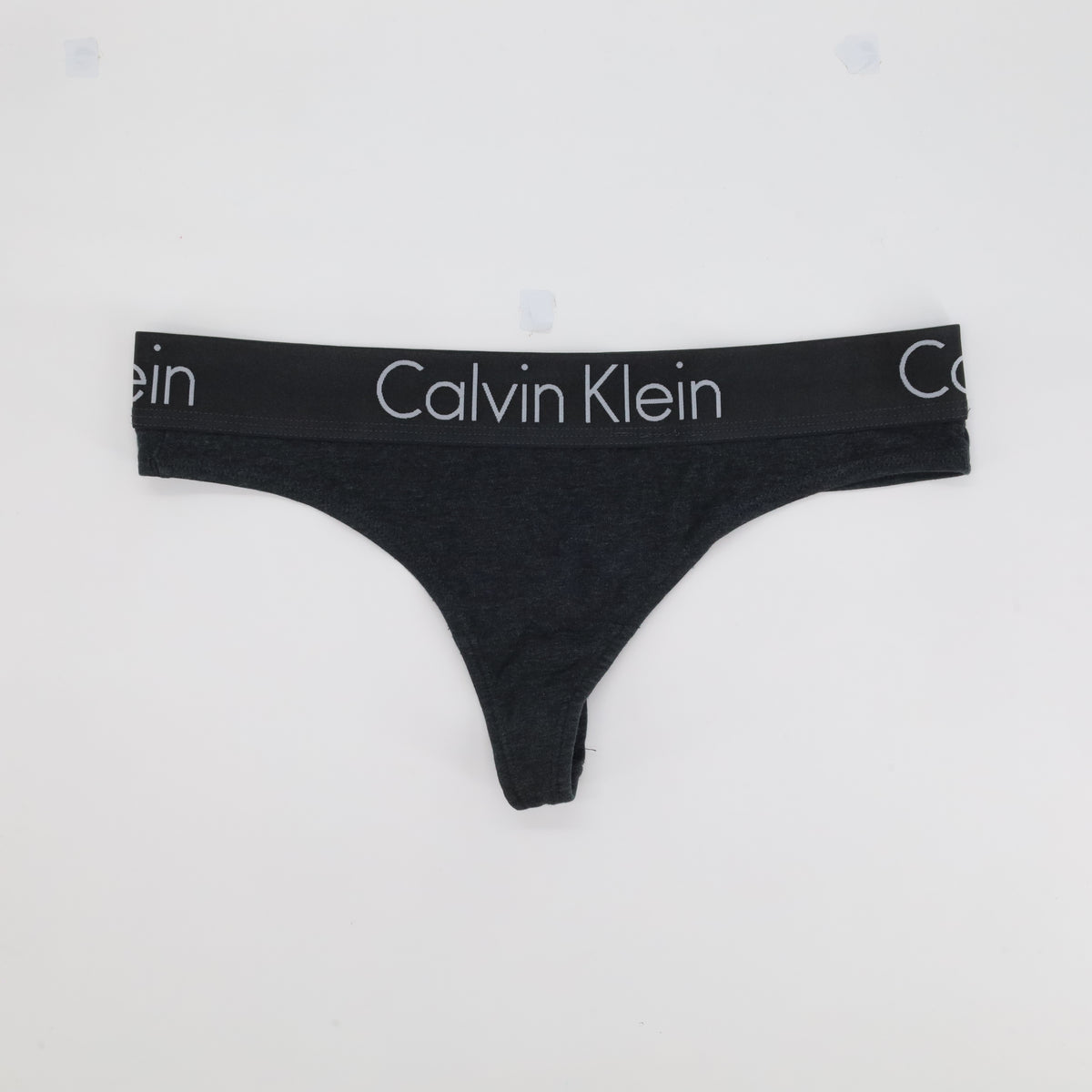 String Calvin Klein Gris