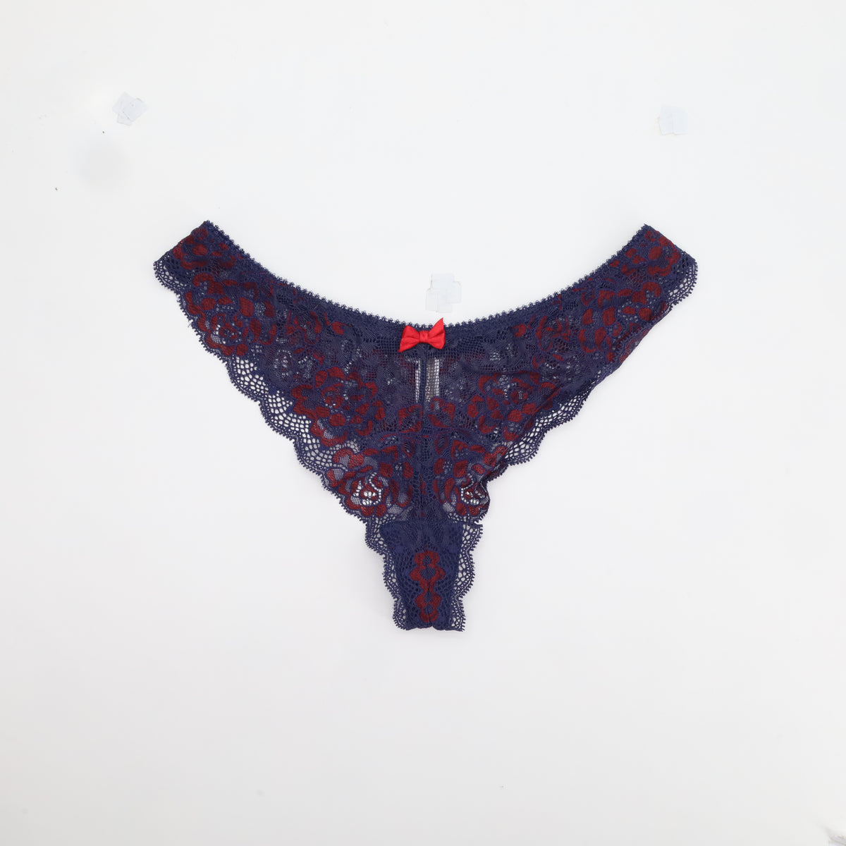 String RougeGorge Bleu
