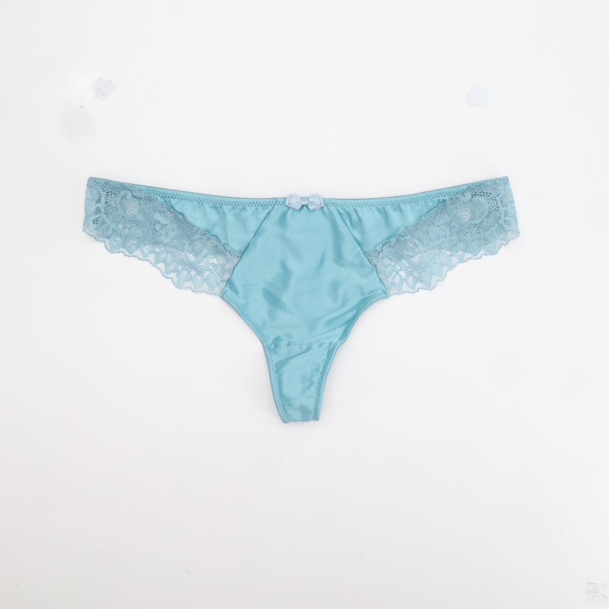 String RougeGorge Bleu