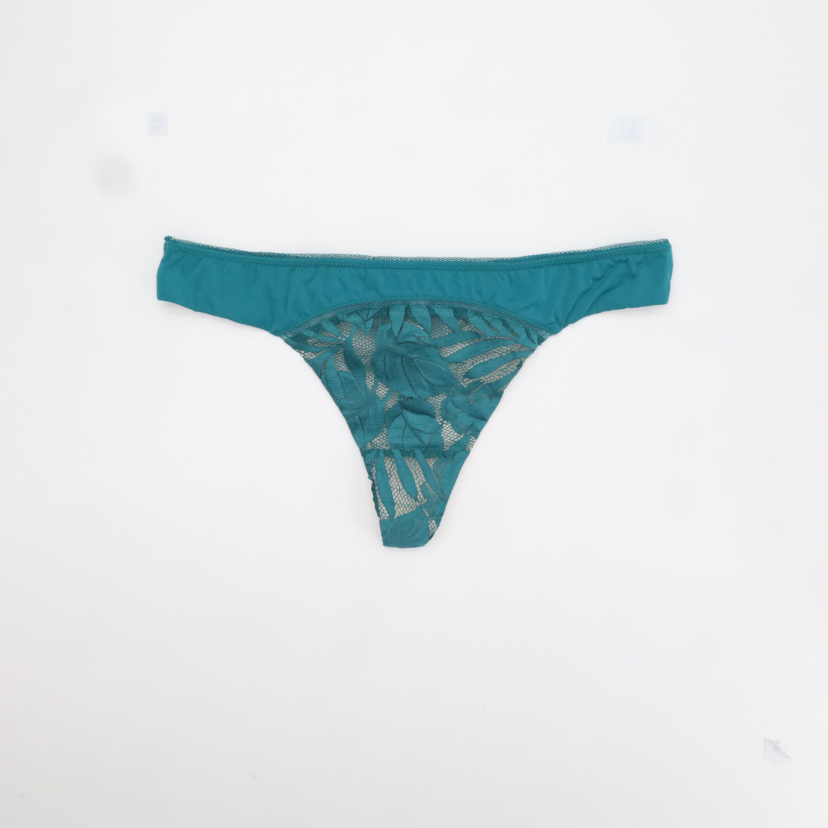 String RougeGorge Vert