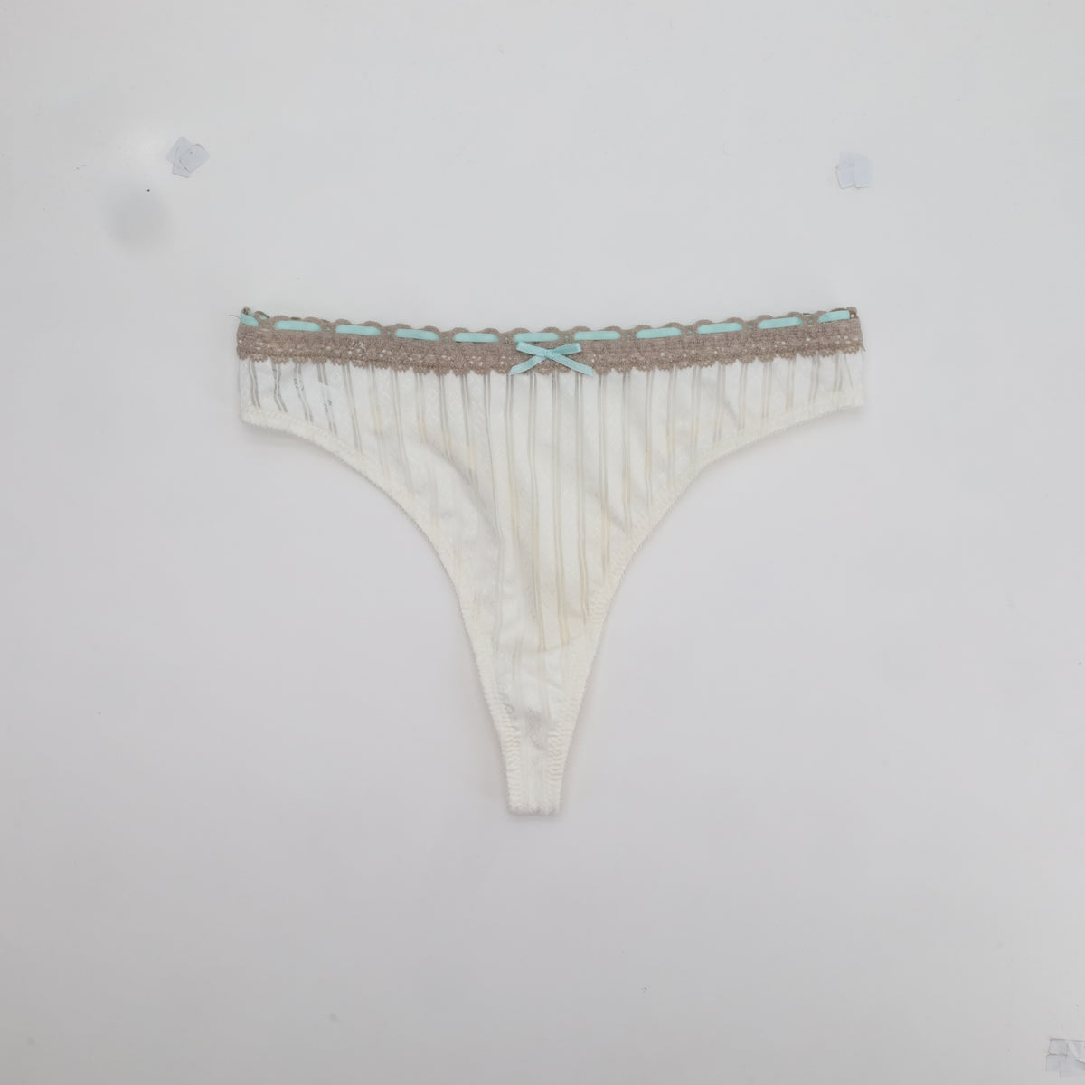 String Billet doux Blanc