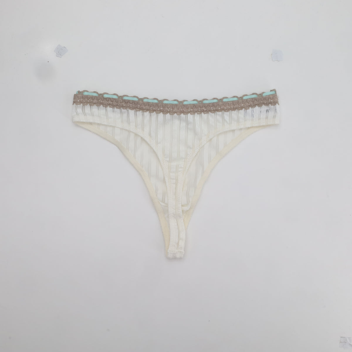 String Billet doux Blanc