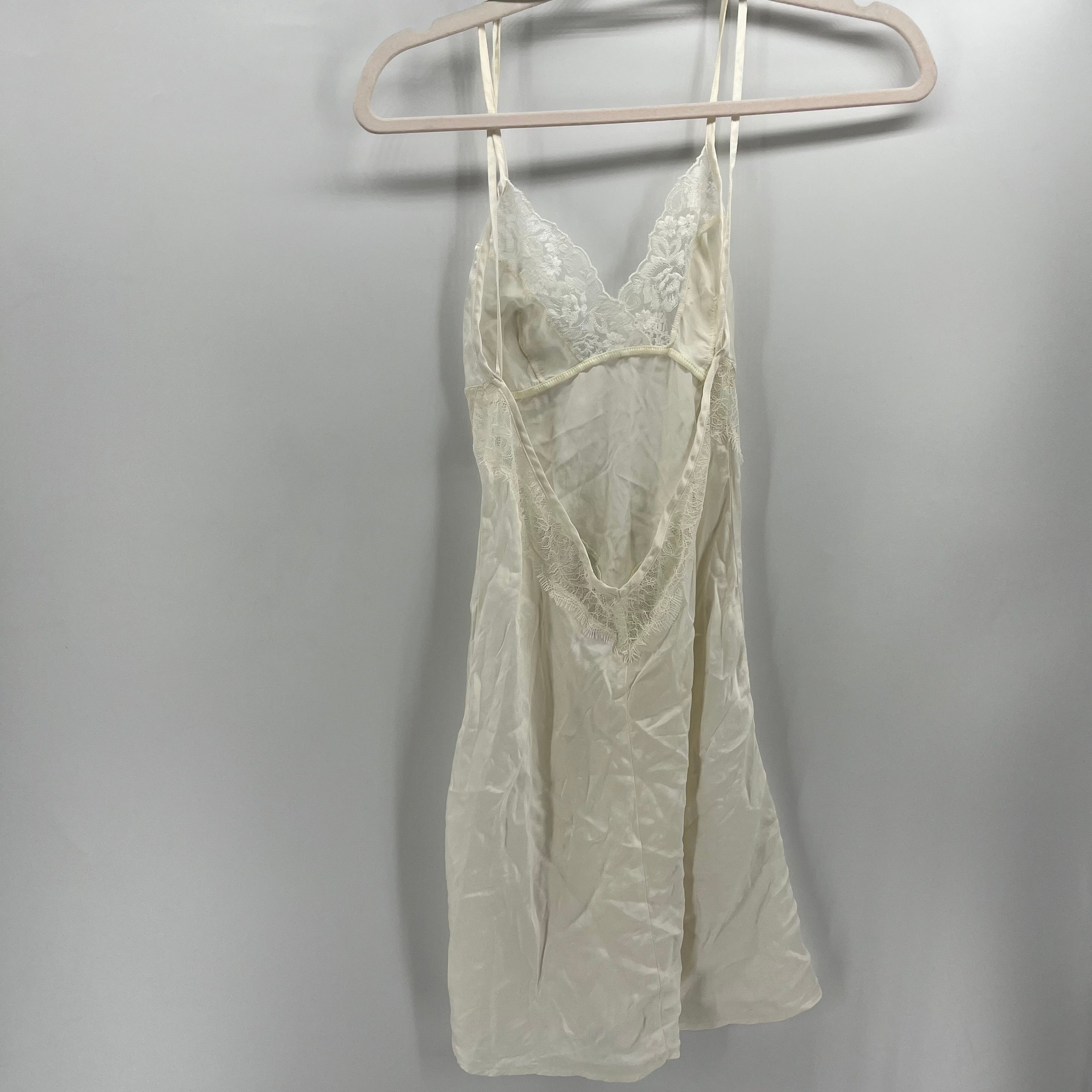 Nuisette Blanc