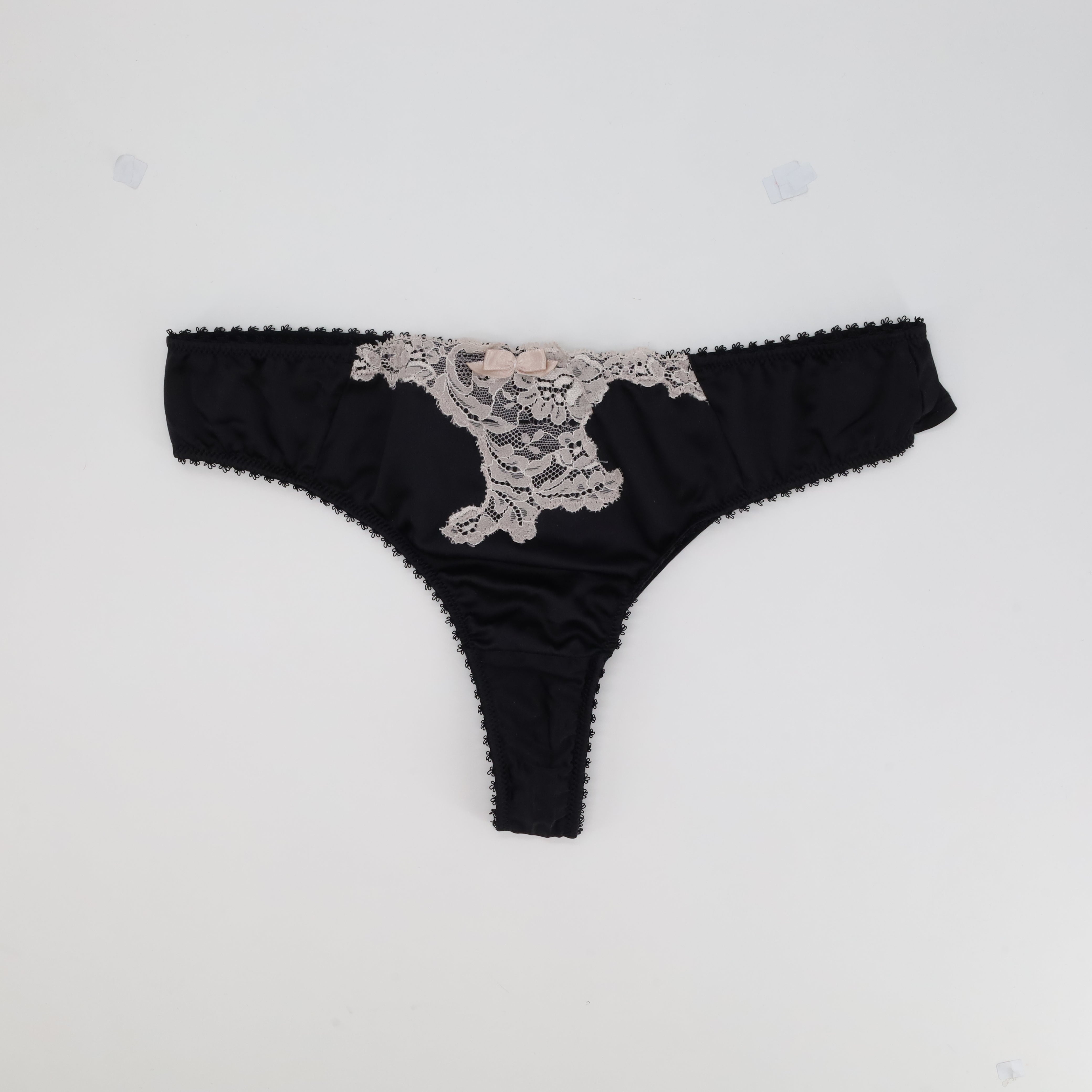 Tanga RougeGorge Noir