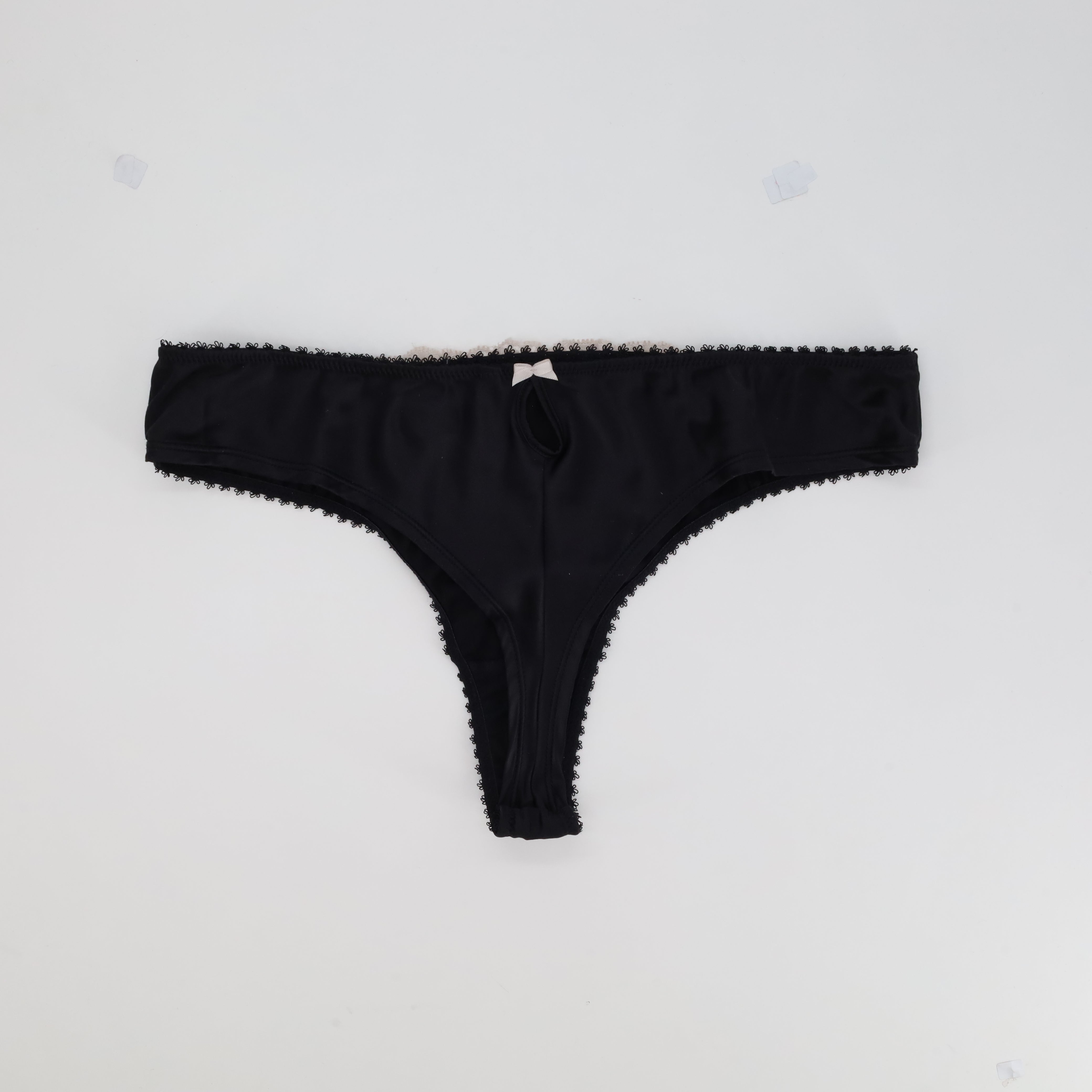 Tanga RougeGorge Noir
