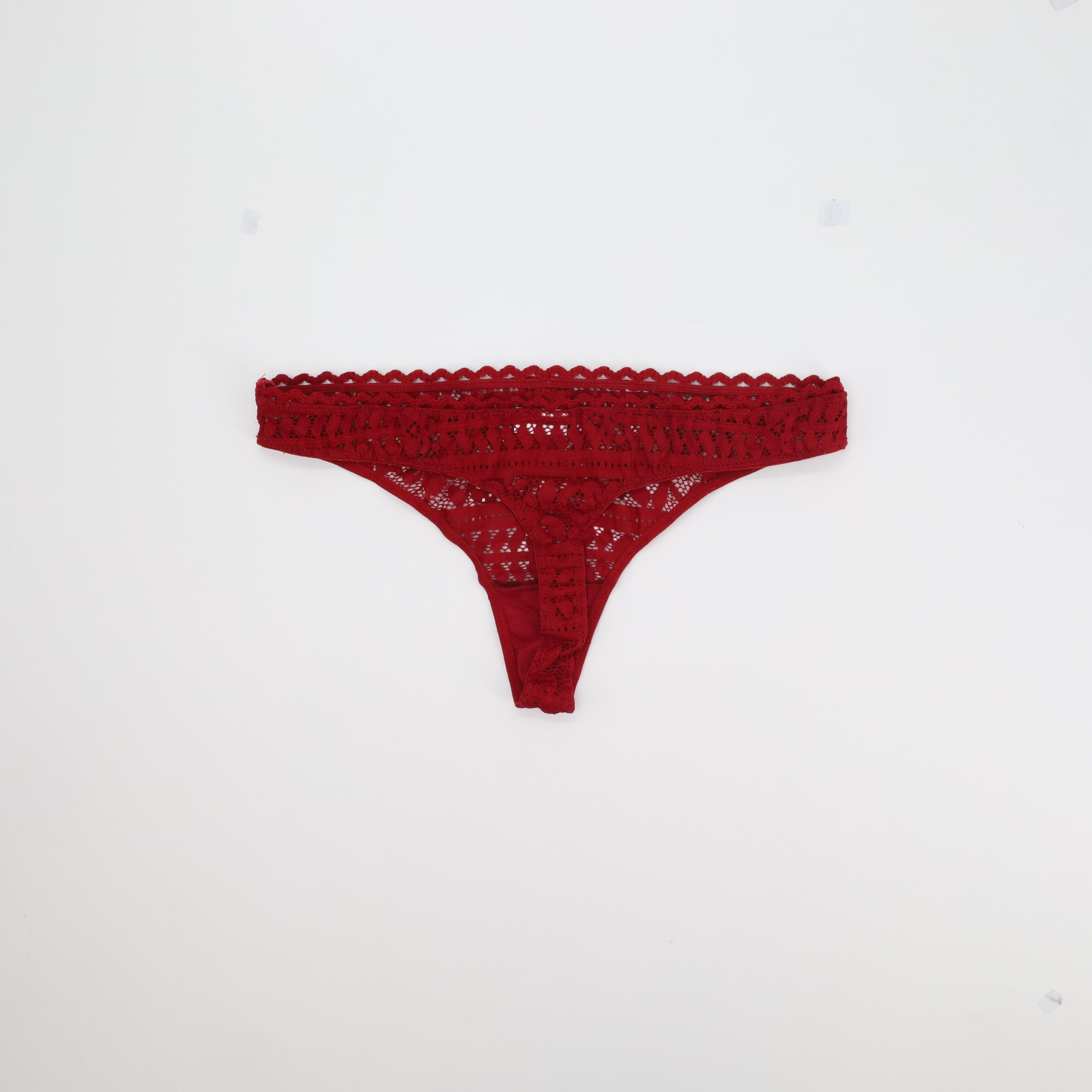 String ETAM Rouge