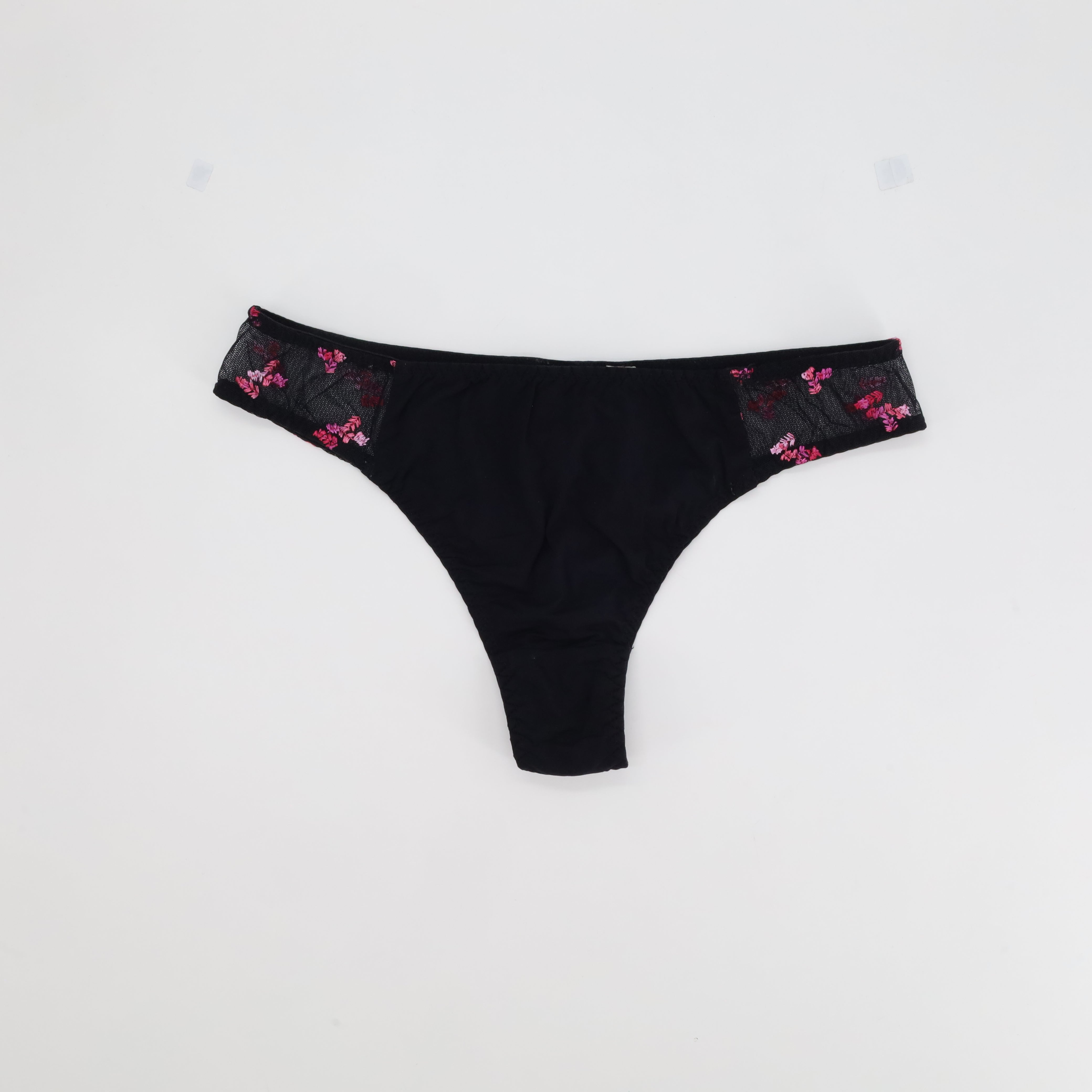 String Allande Noir