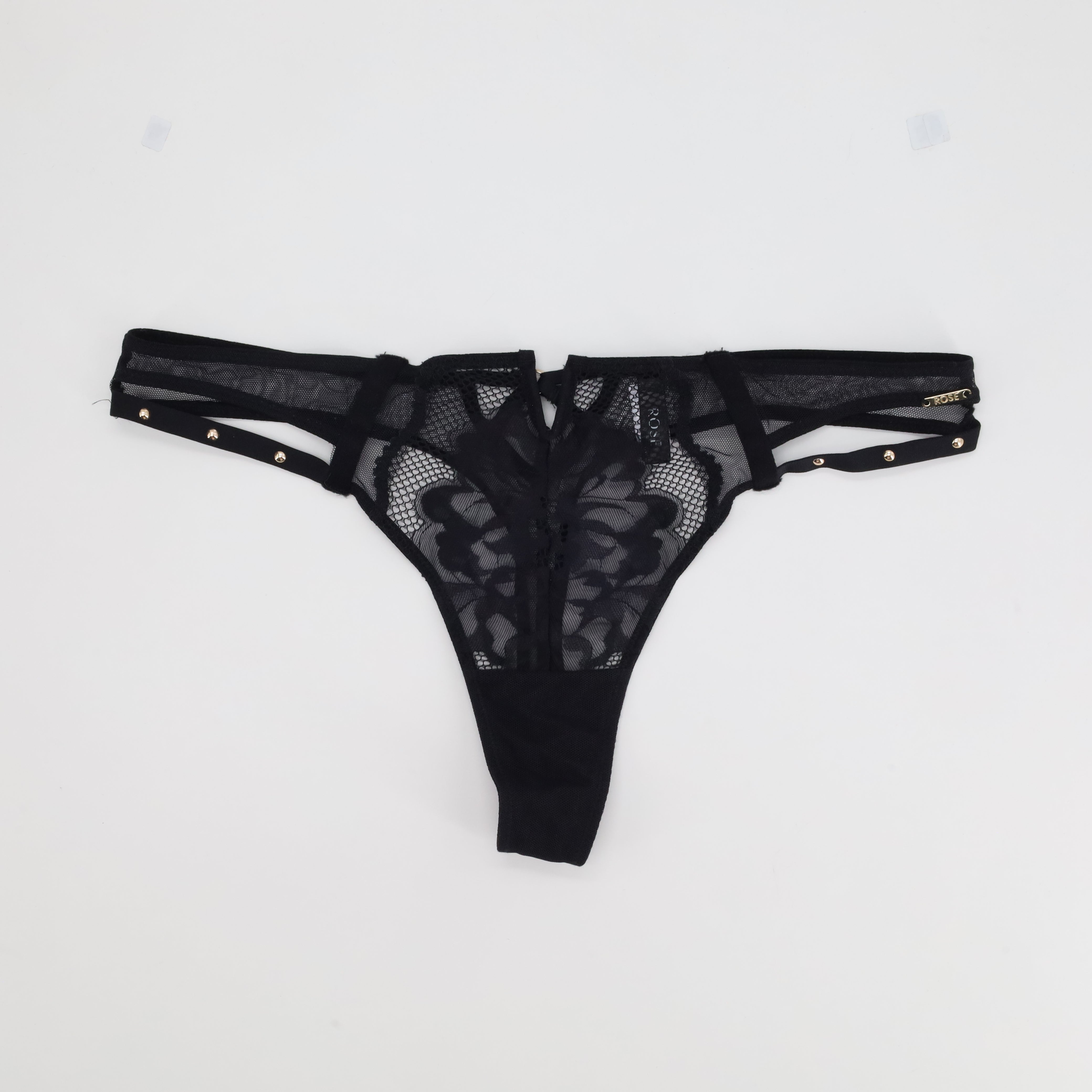 String Rose Noir