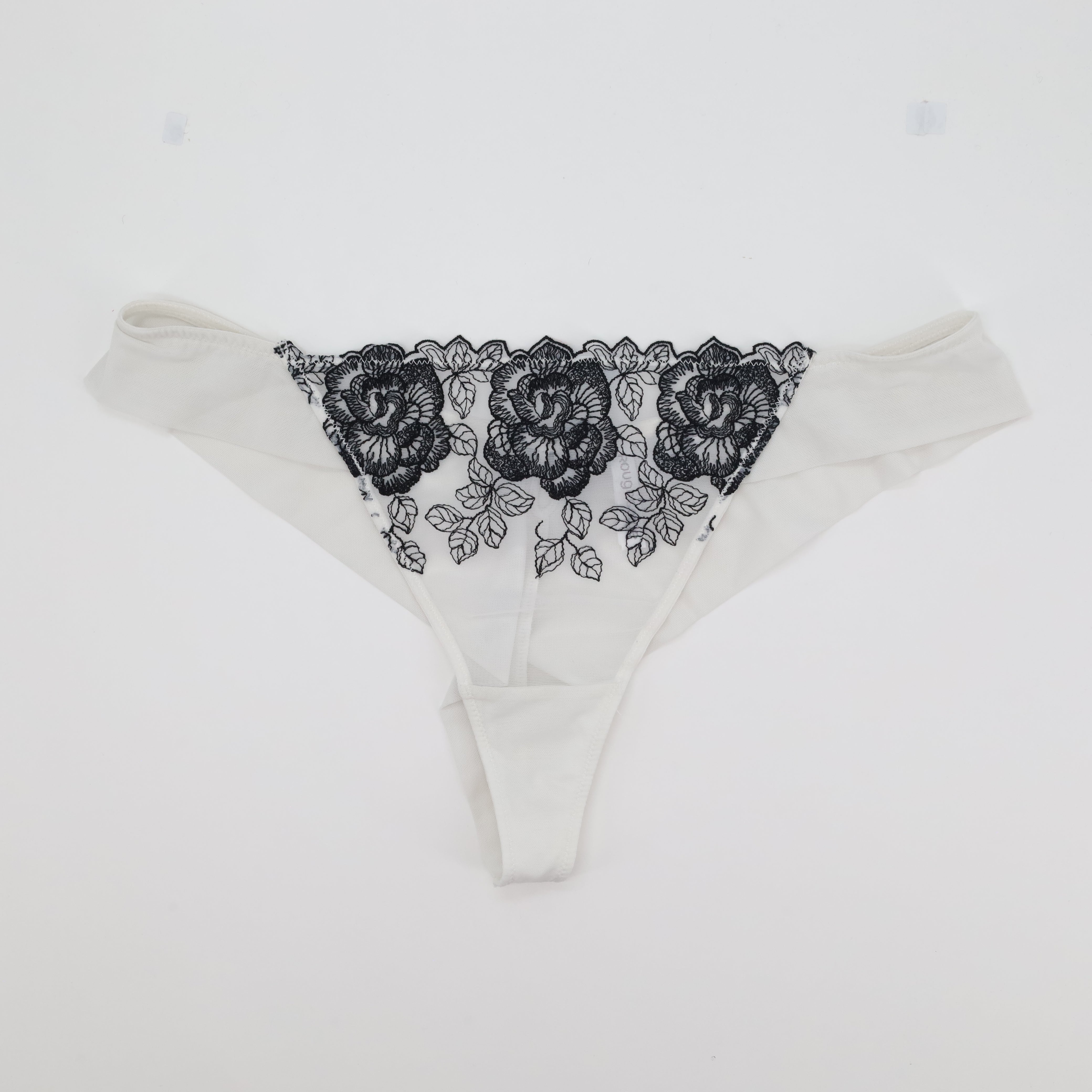 Tanga RougeGorge Blanc