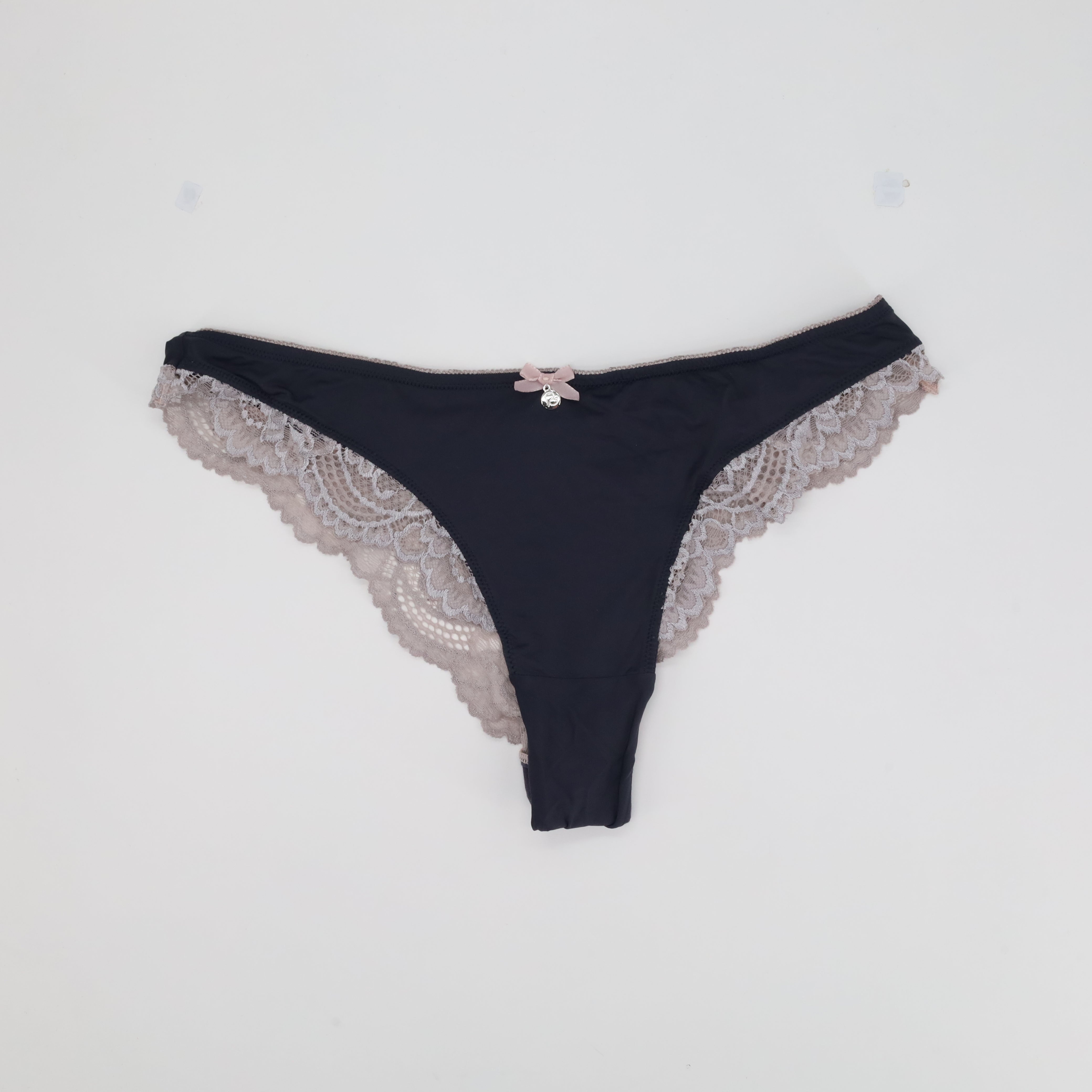 Tanga RougeGorge Gris