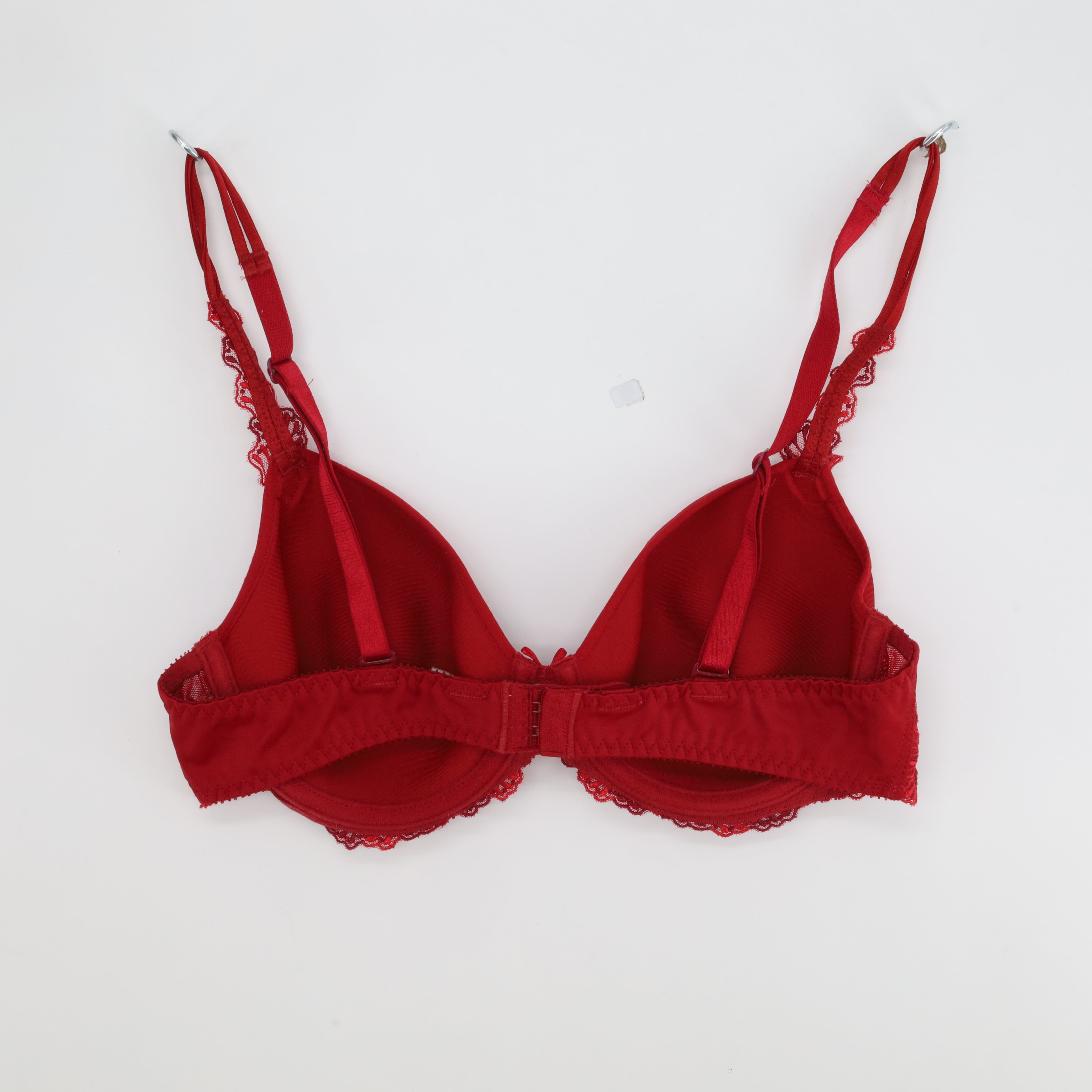 Triangle Chantelle Rouge