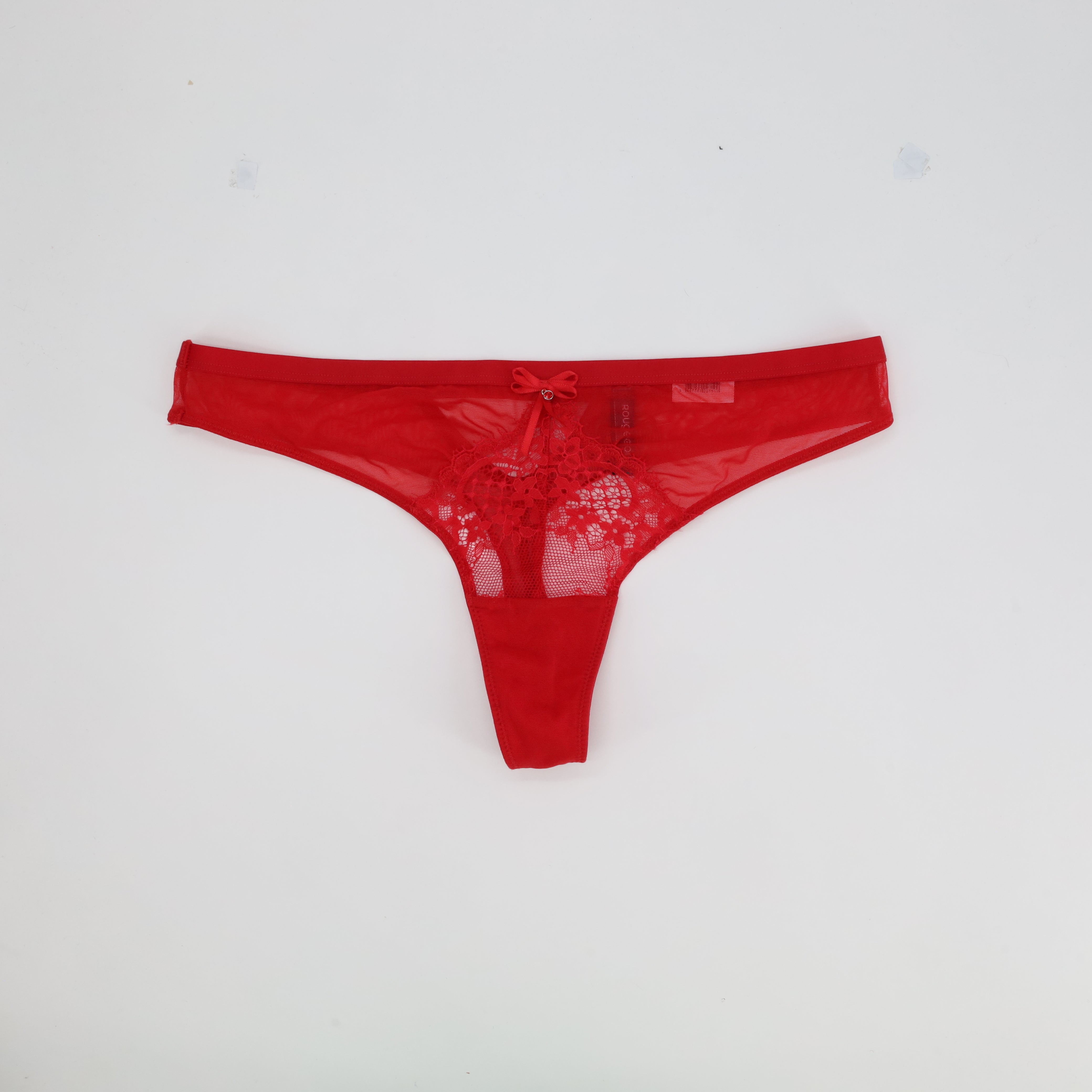 String RougeGorge Rouge