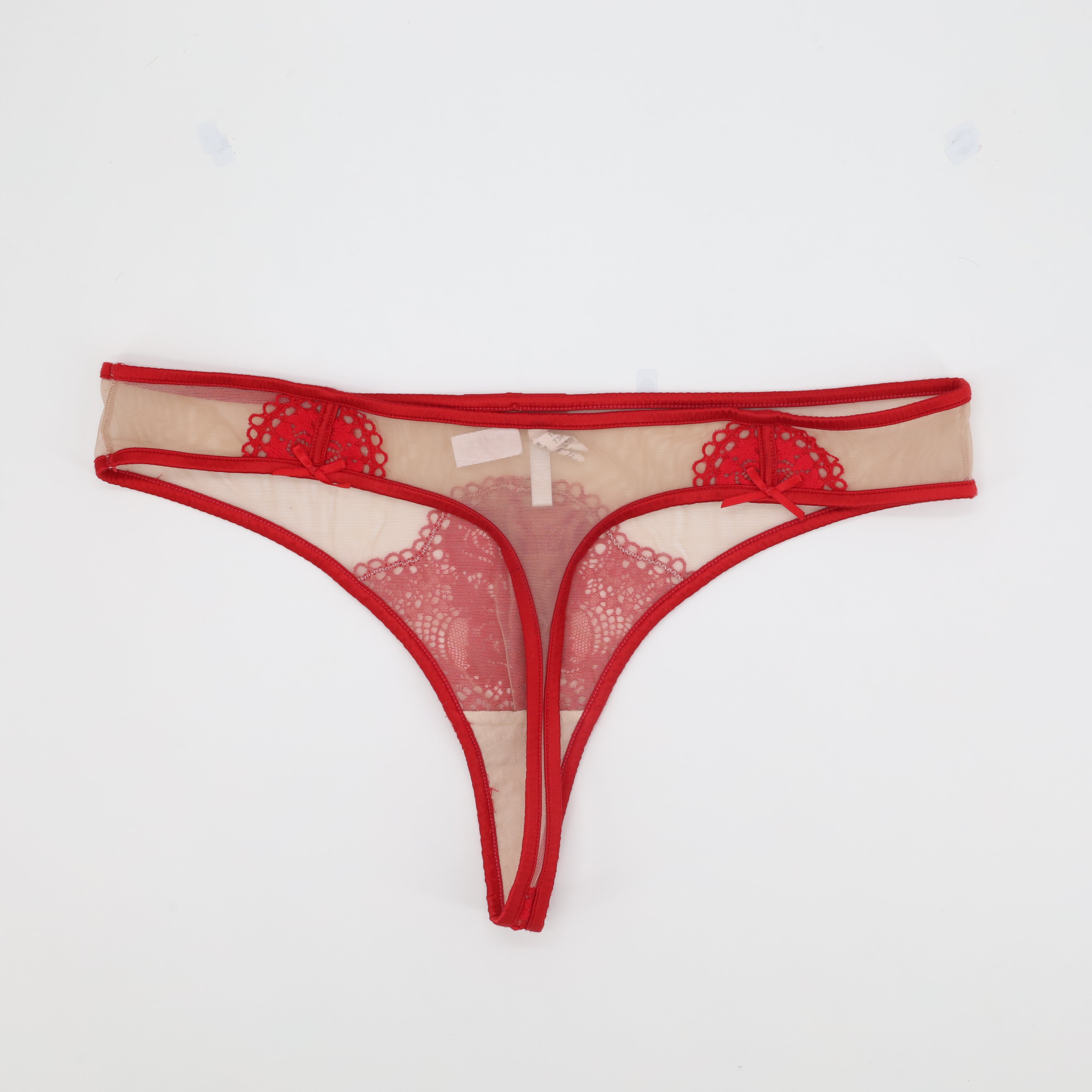 String RougeGorge Rouge