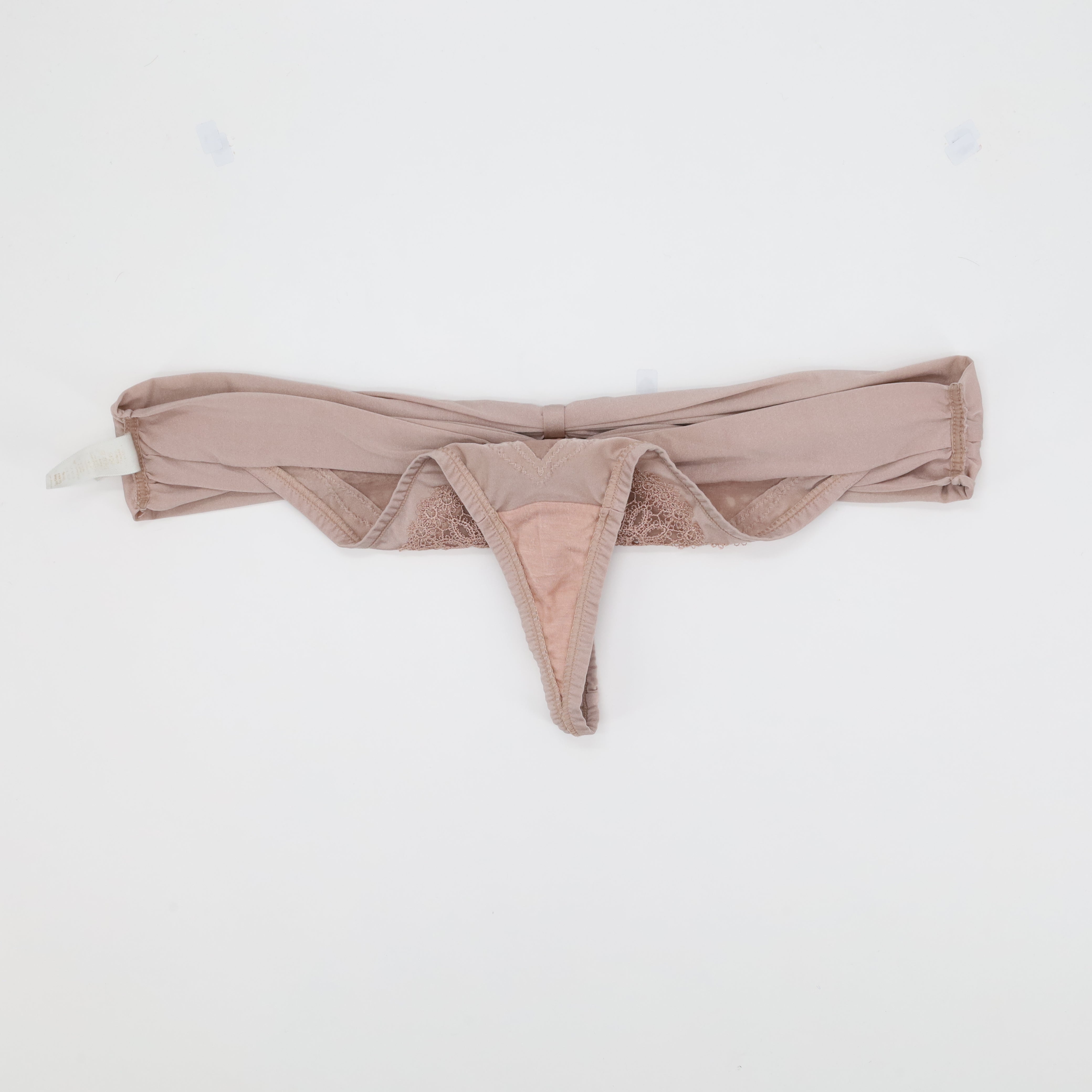 String Triumph Beige