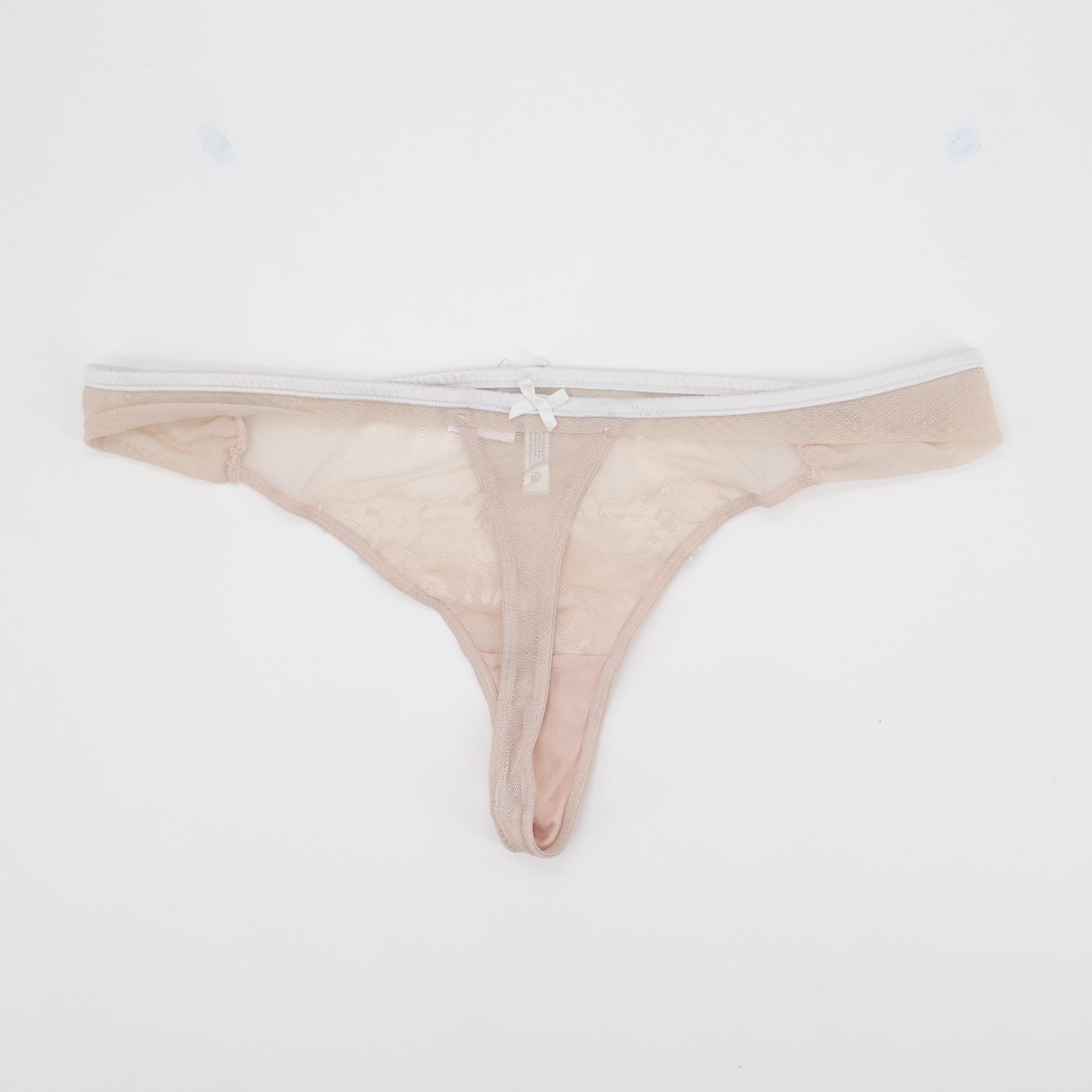 String RougeGorge Beige