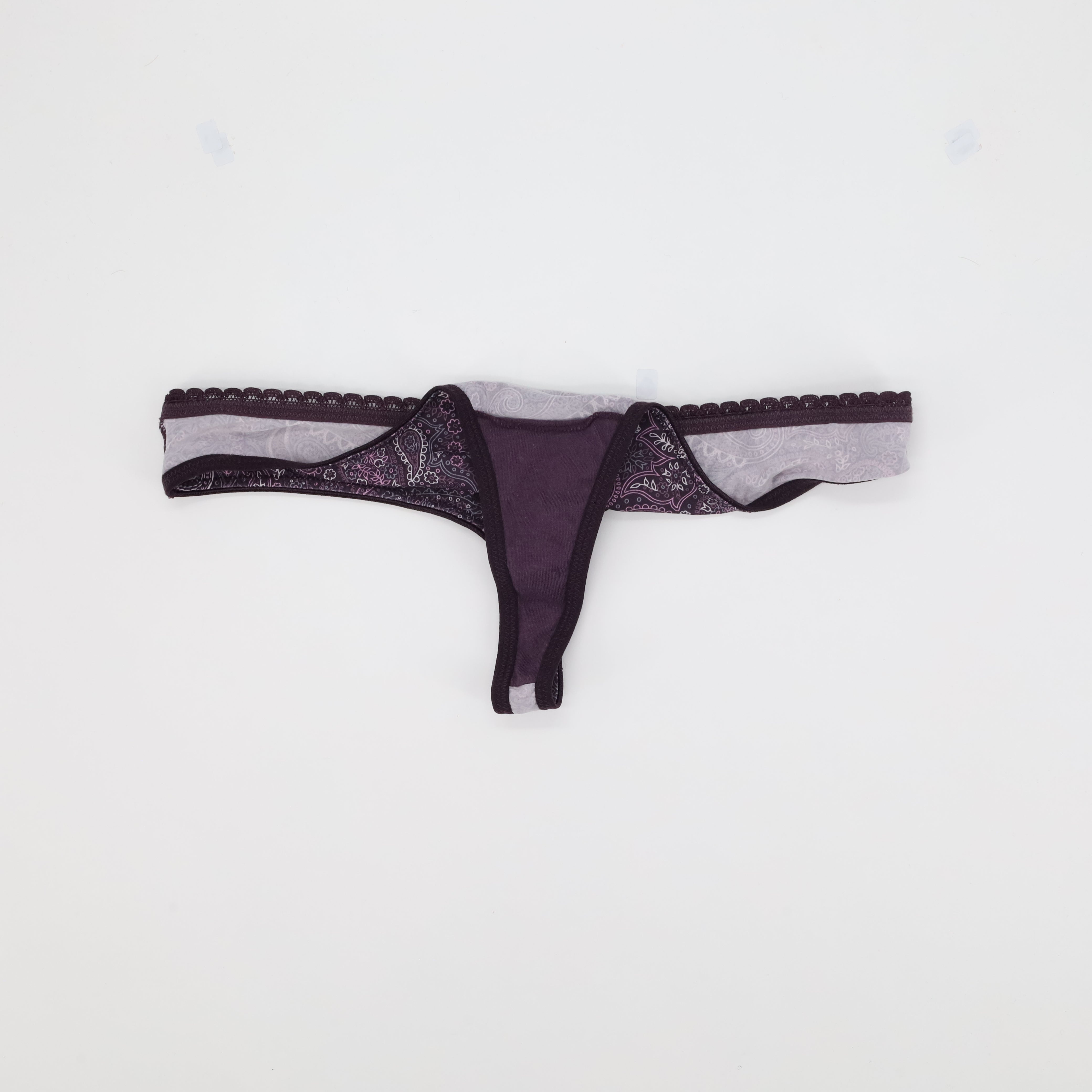 String Esprit Violet