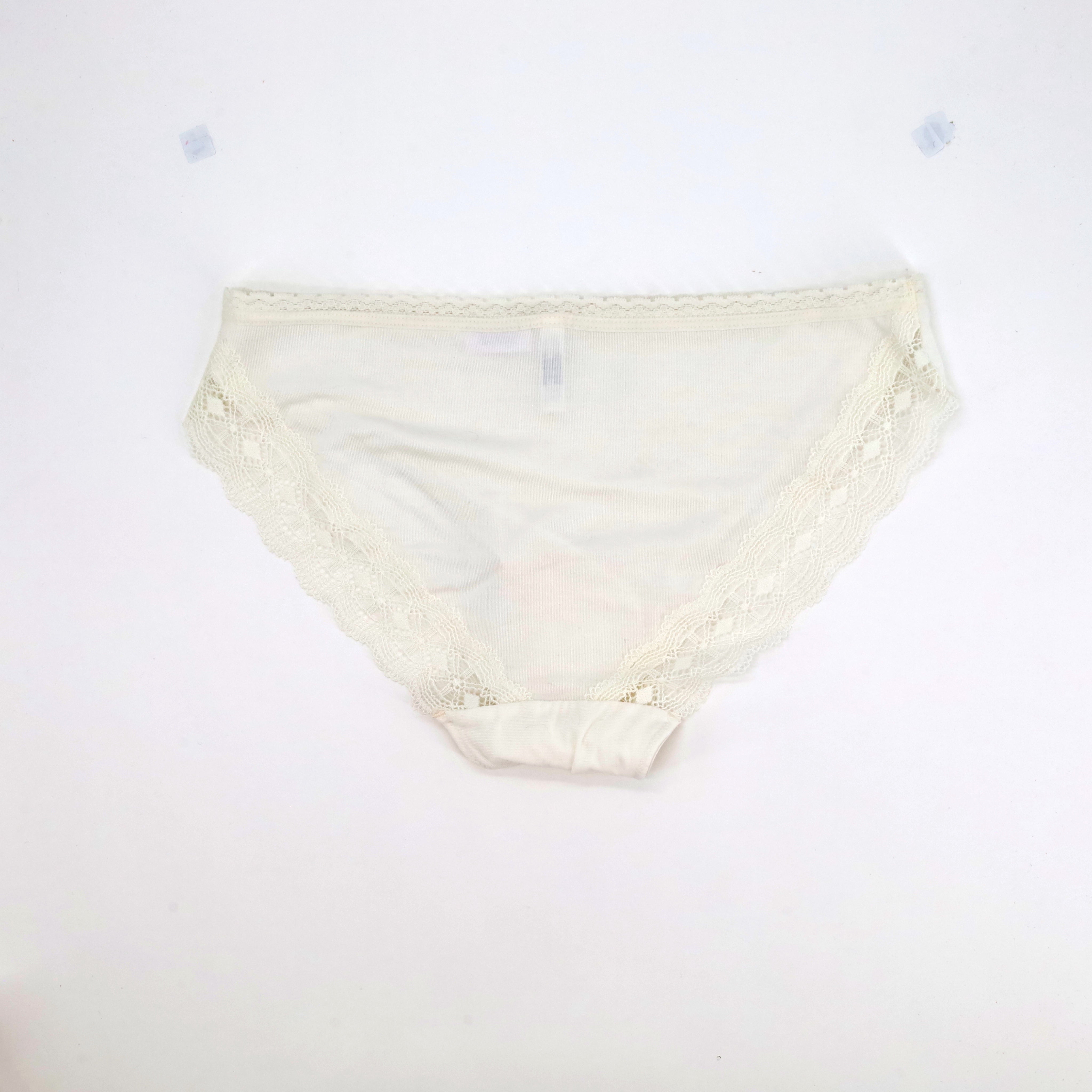Culotte RougeGorge Blanc