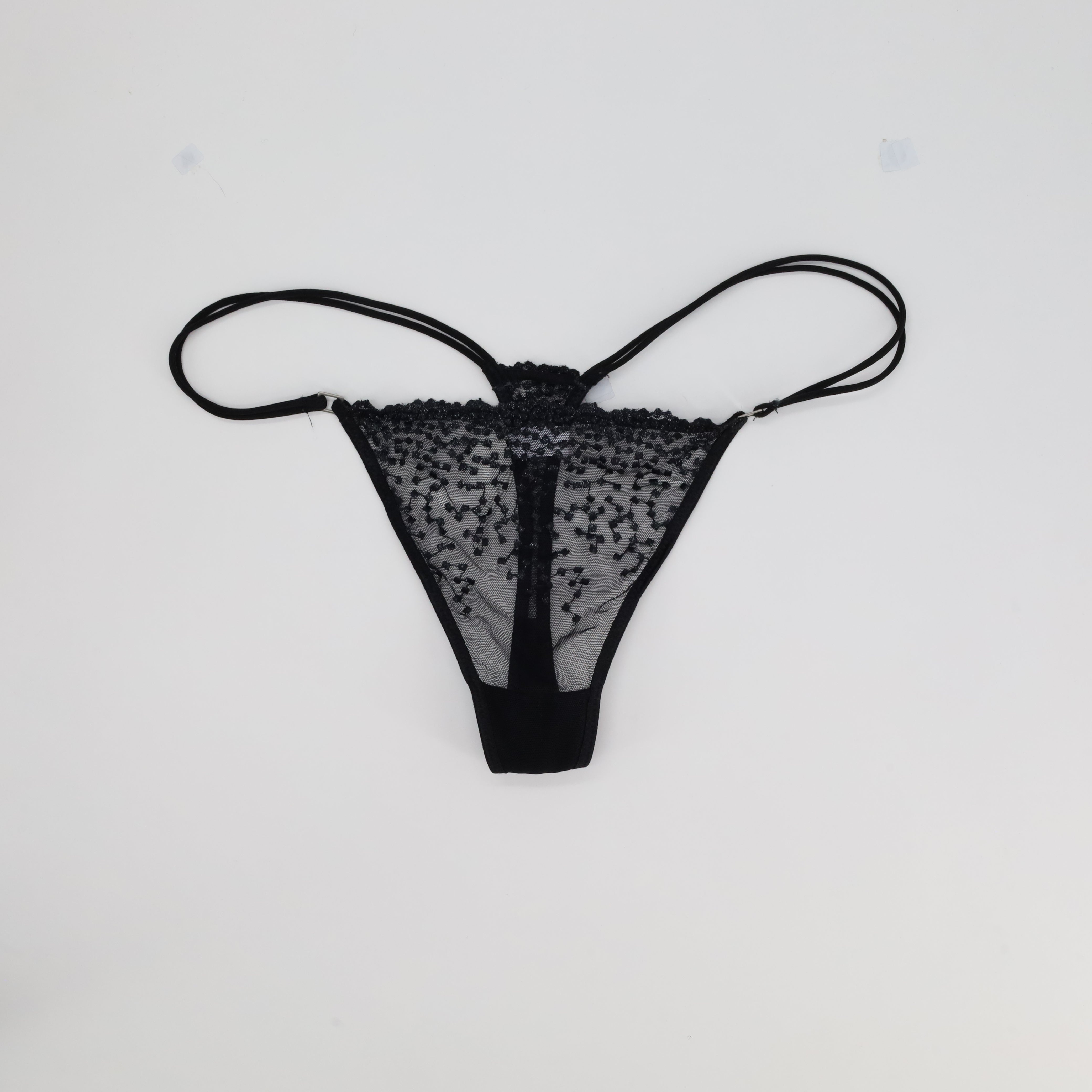 String Noir