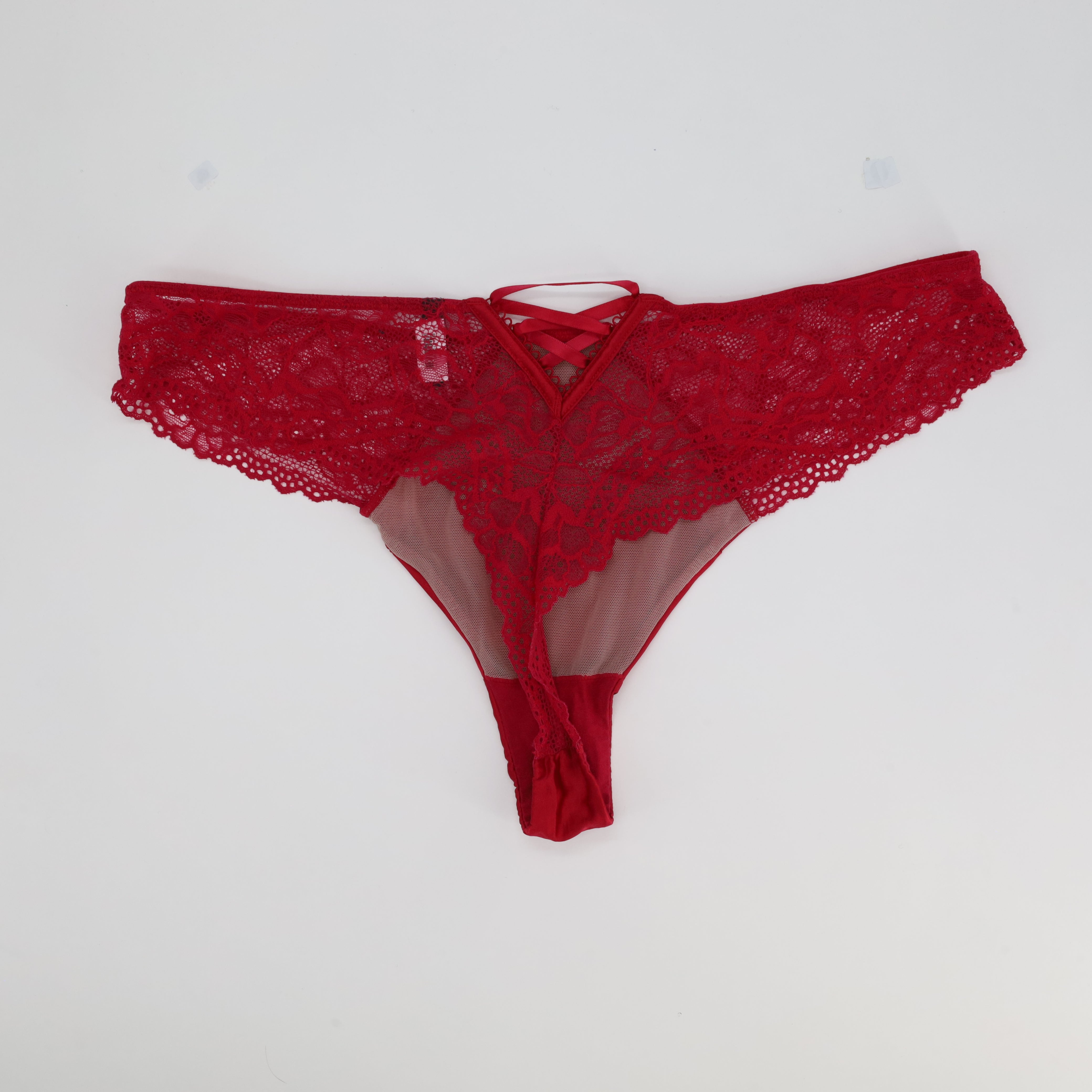 String RougeGorge Rouge