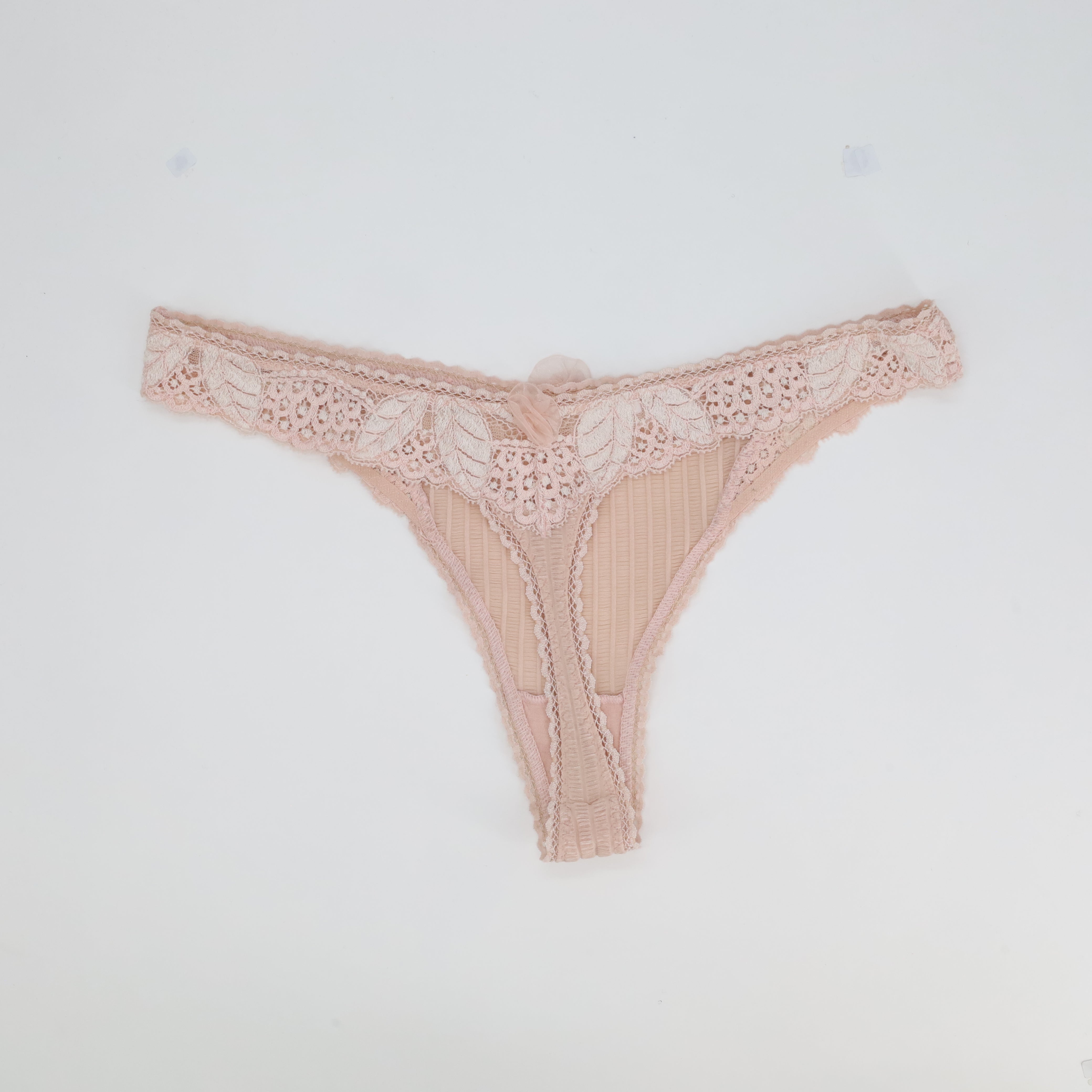 String Aubade Rose