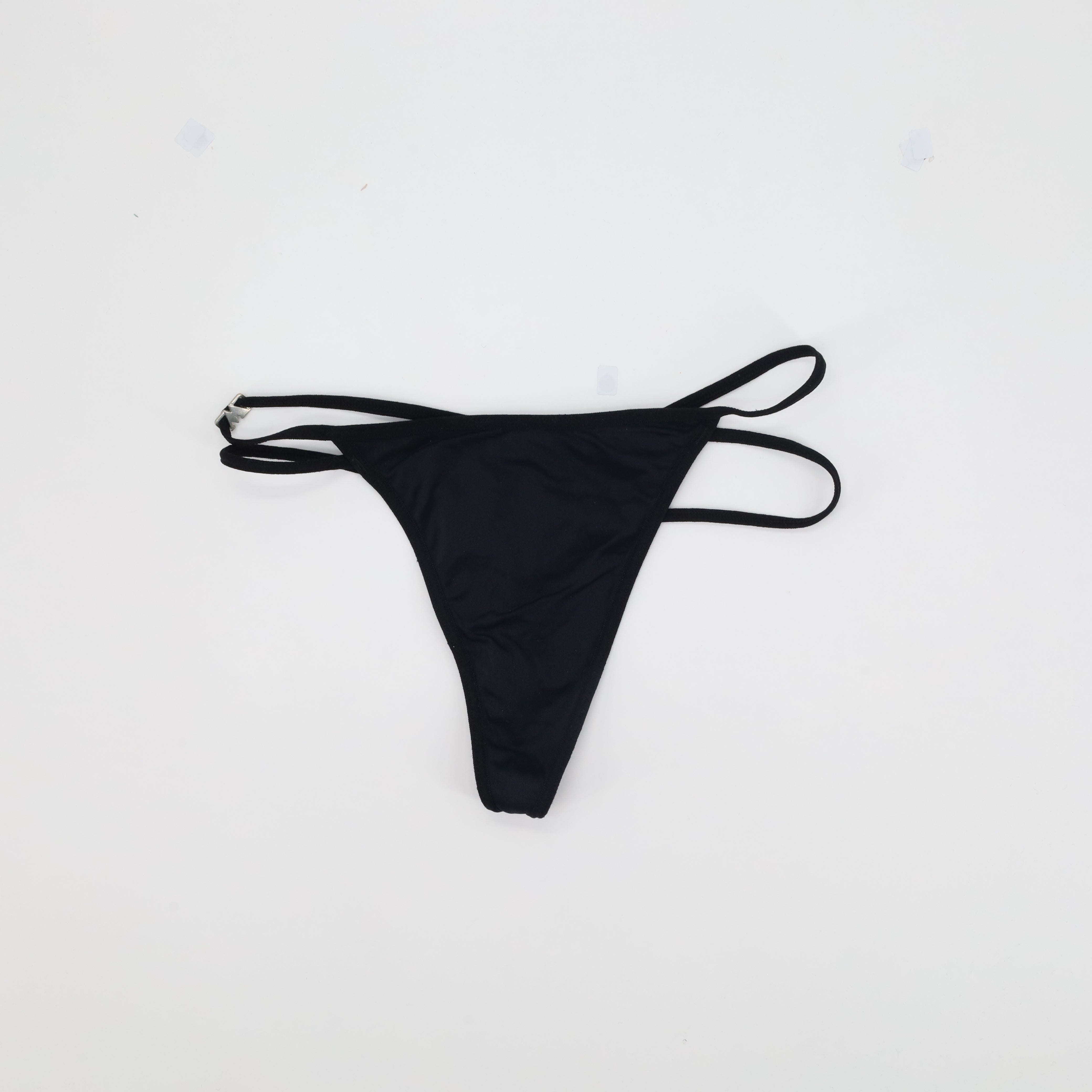 String Wonderbra Noir