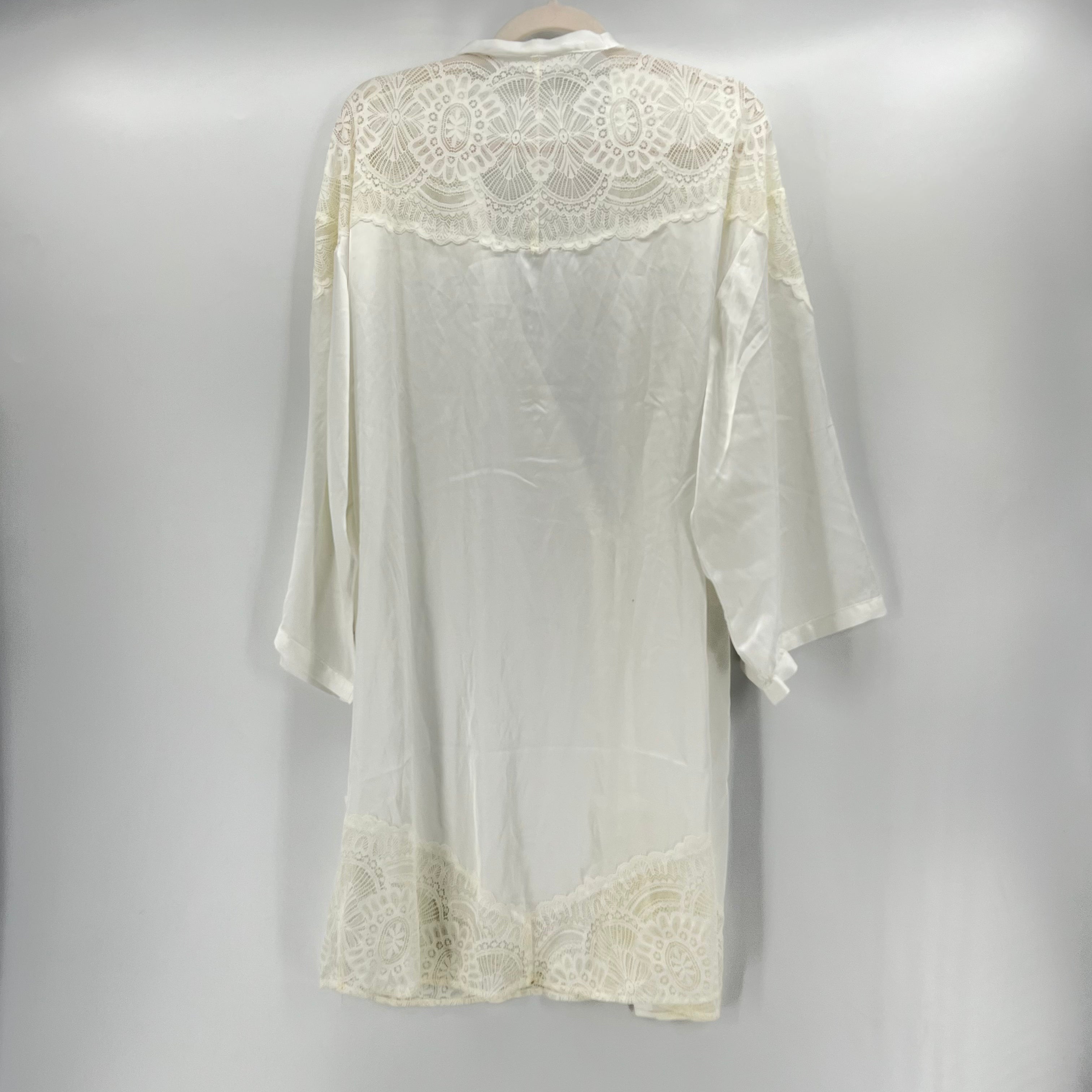 Kimono RougeGorge Blanc