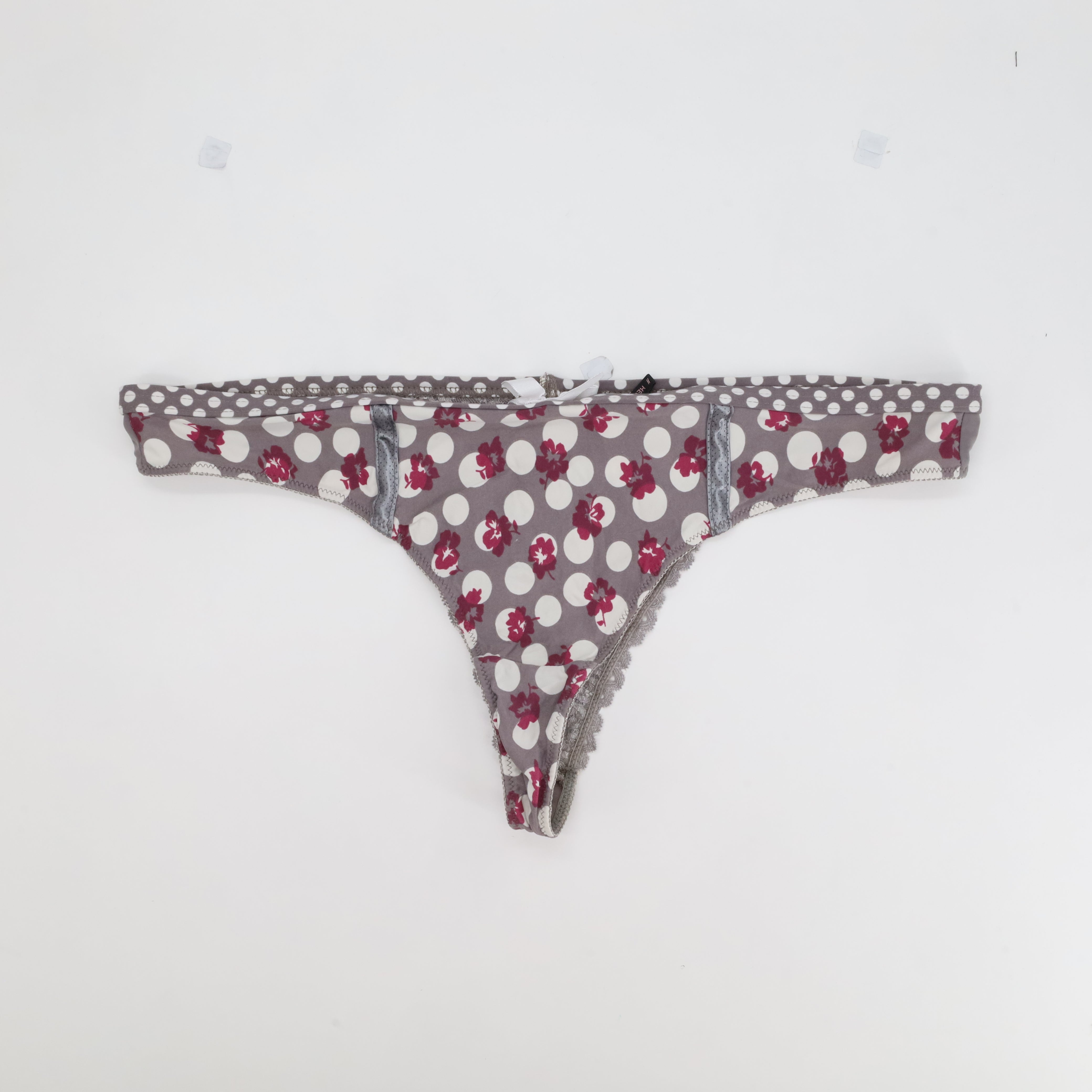 String Daniel Hechter Gris