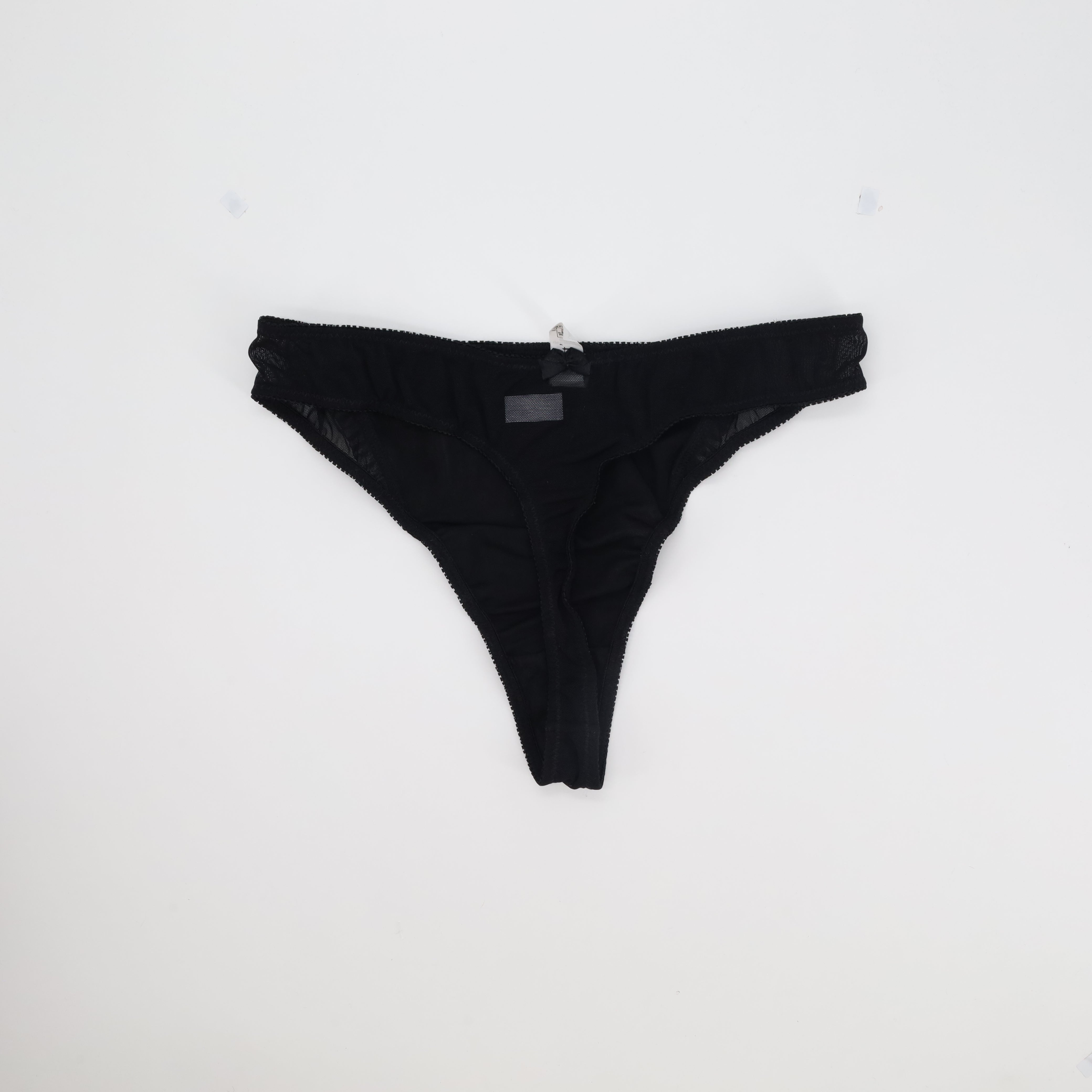 String Wonderbra Noir