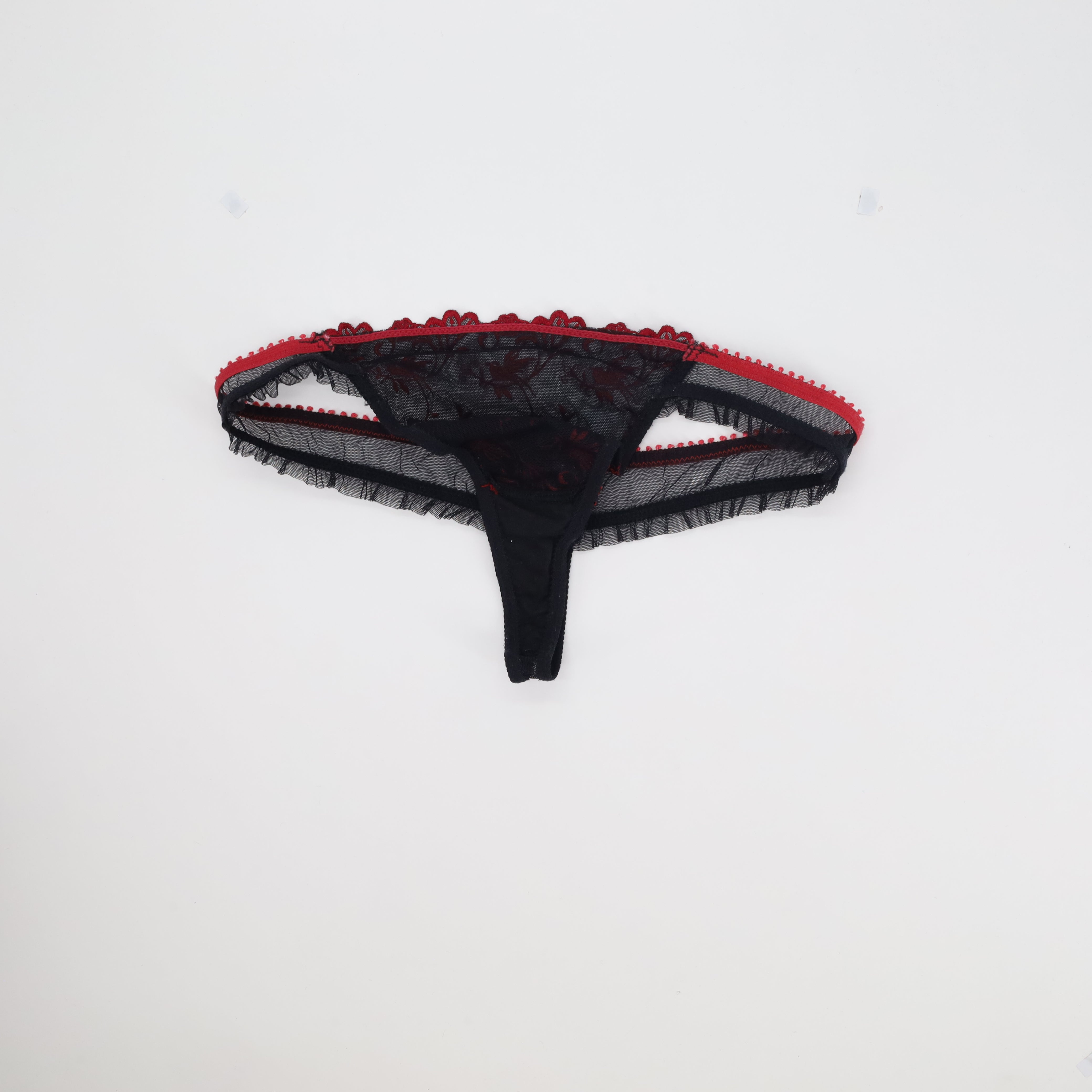 String Passionata Noir