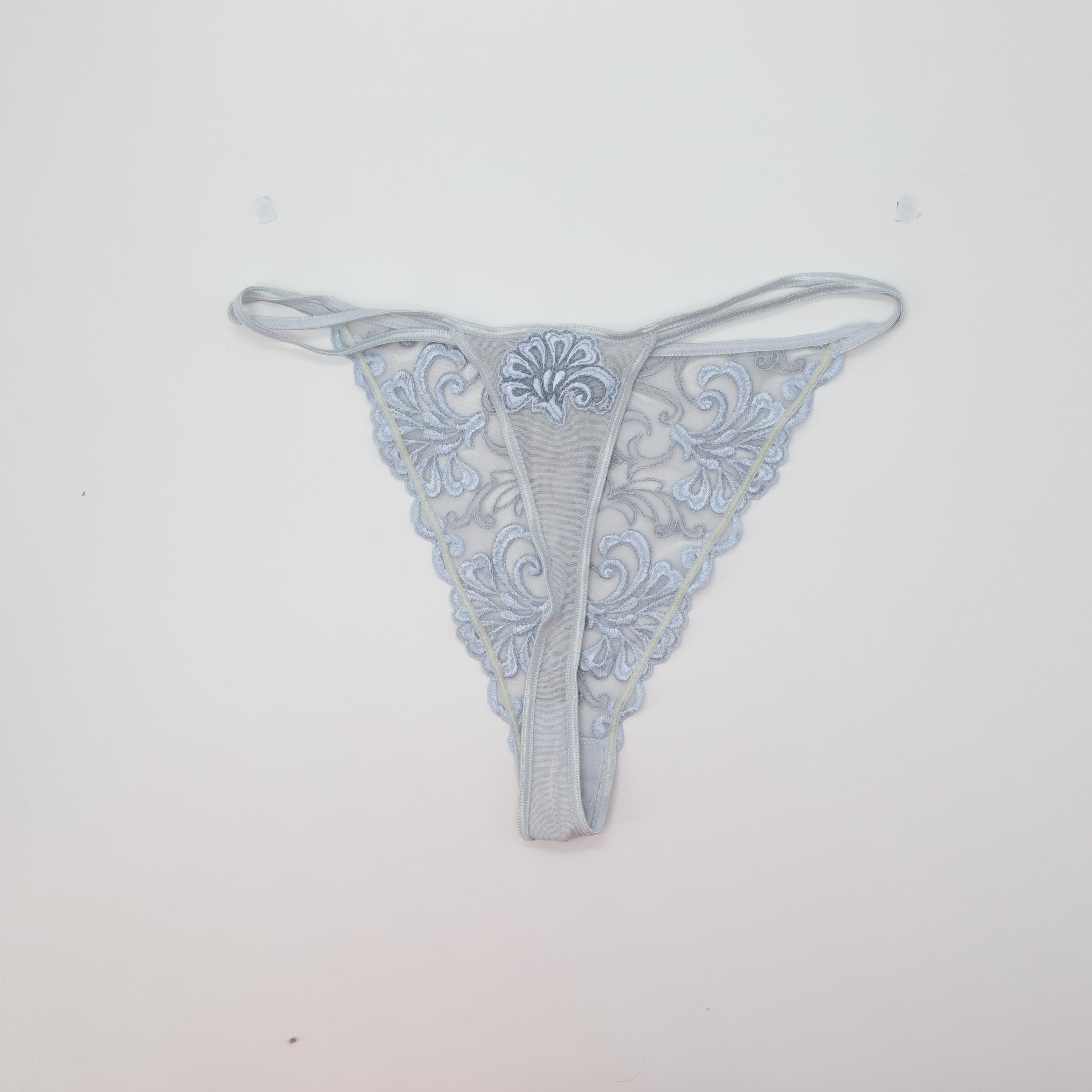 String Lise Charmel Bleu