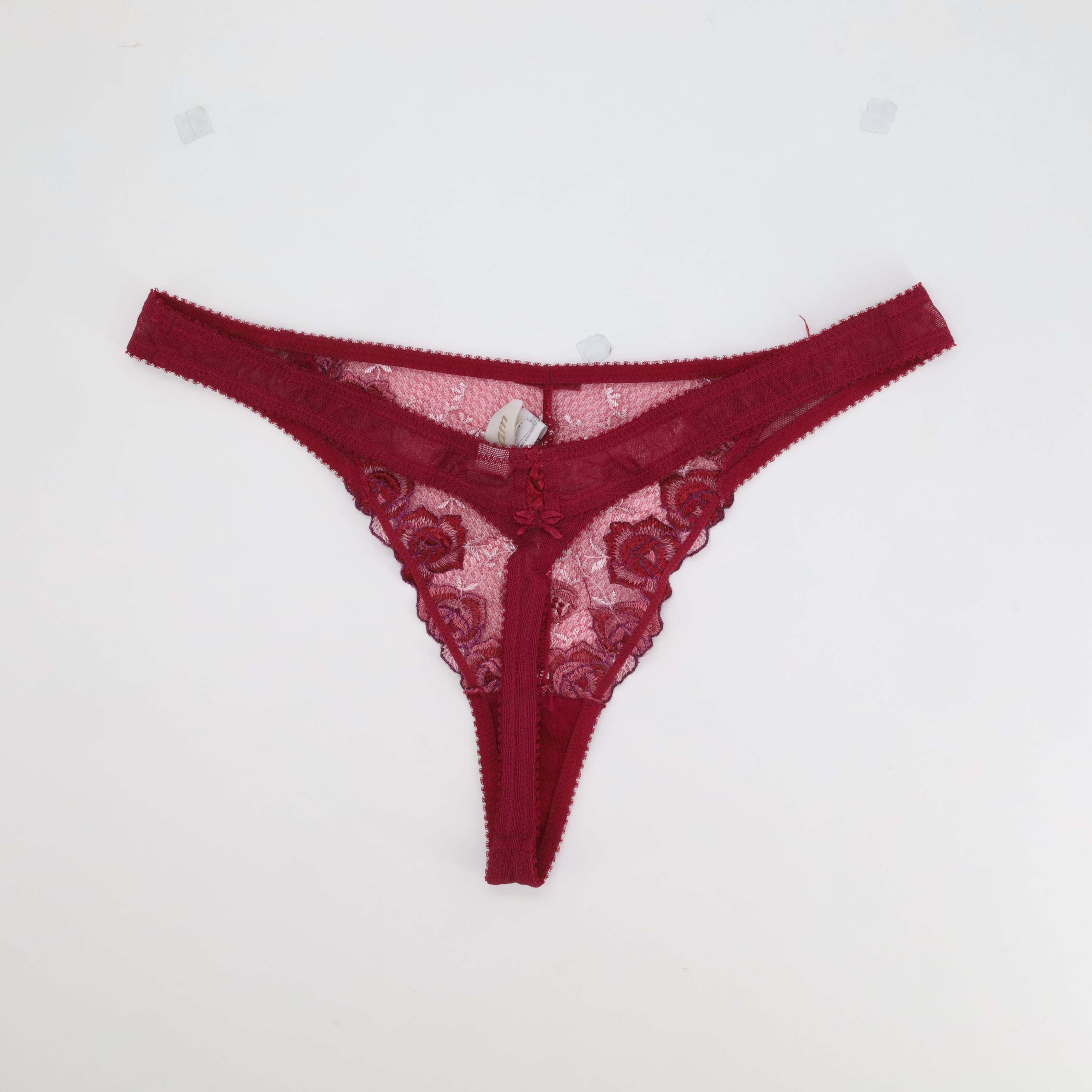 String ETAM Rouge