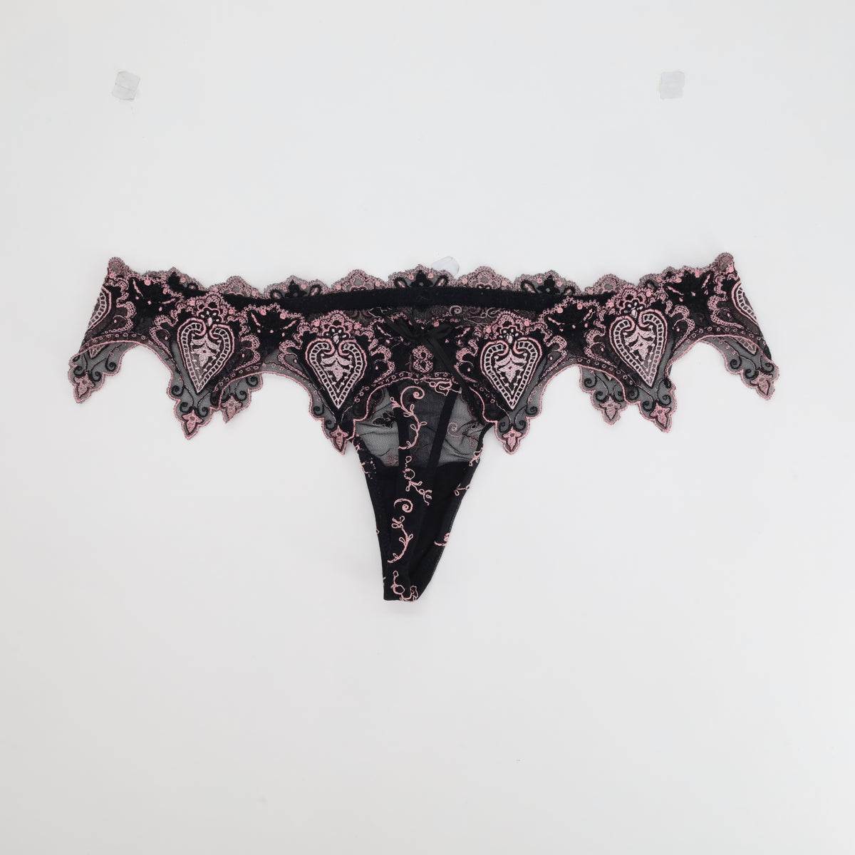 String Lise Charmel Noir