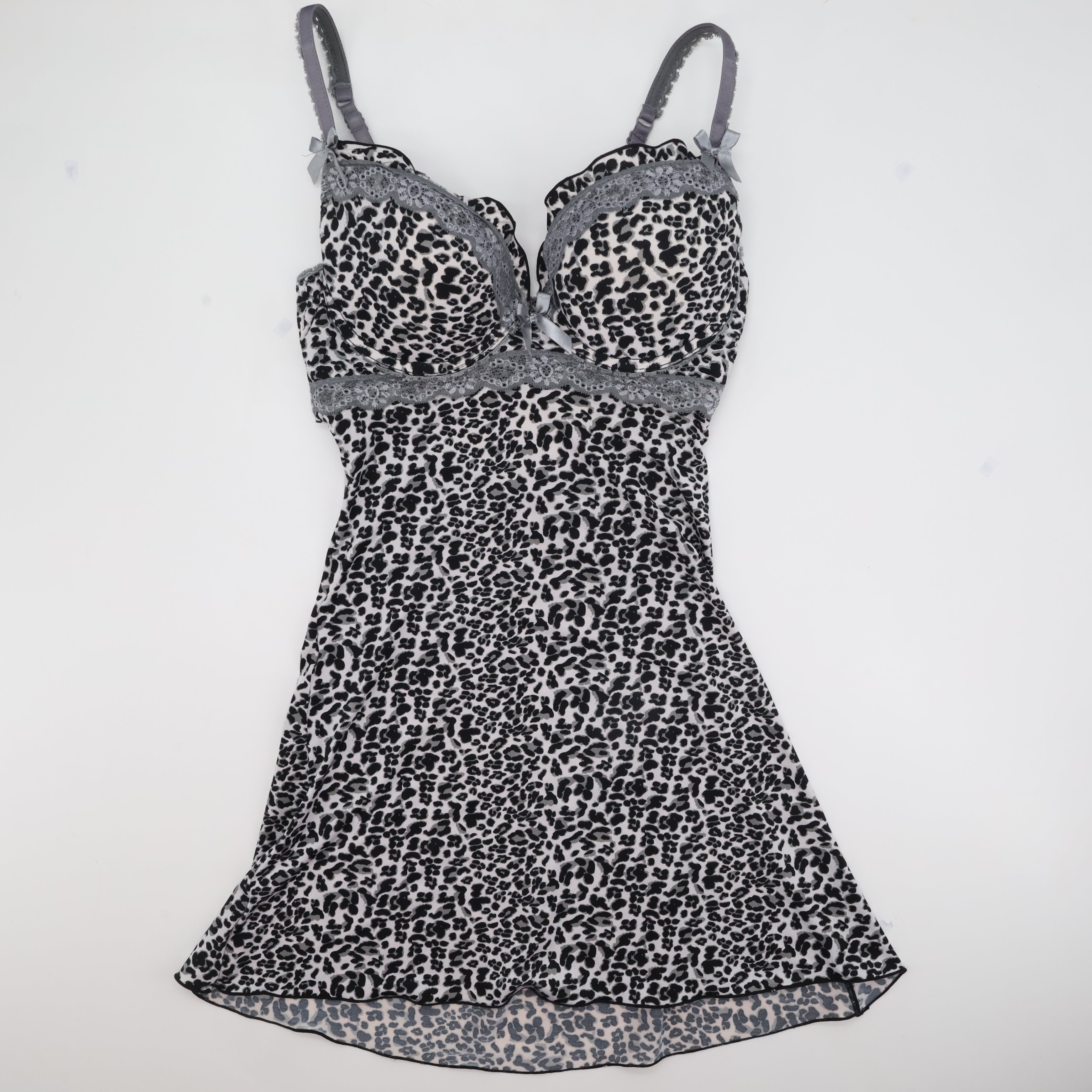 Nuisette Marque inconnue Gris