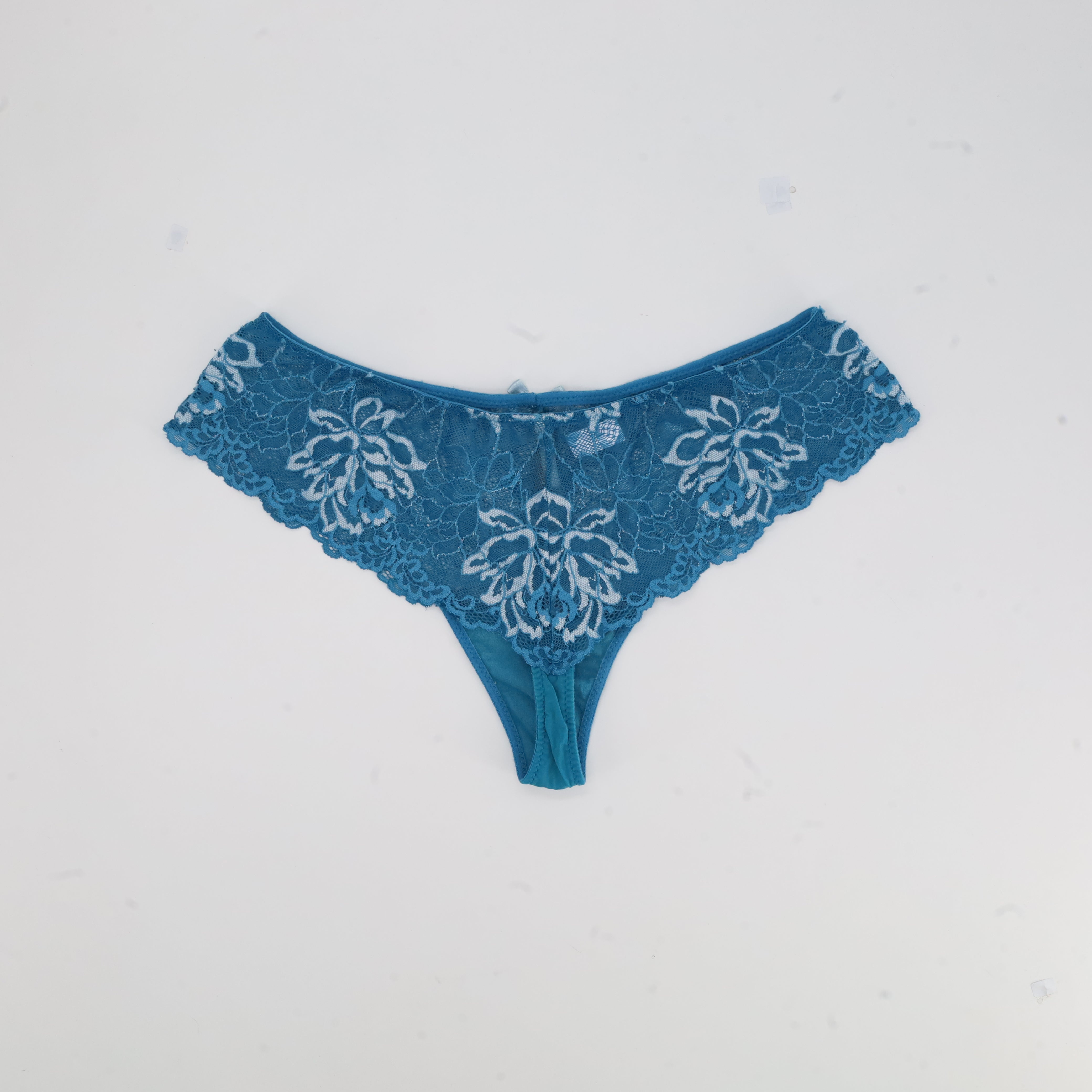 Tanga RougeGorge Bleu