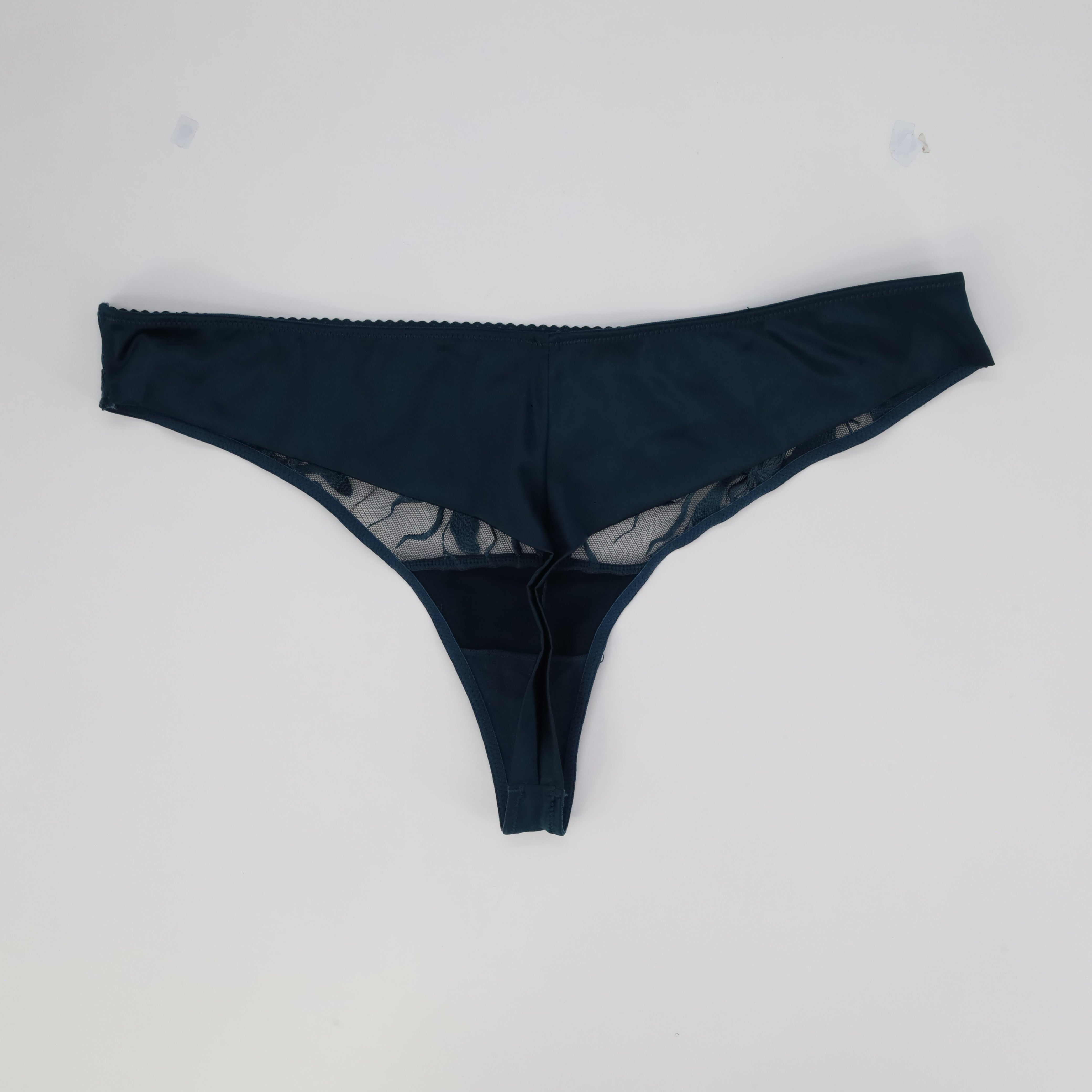 Tanga RougeGorge Bleu