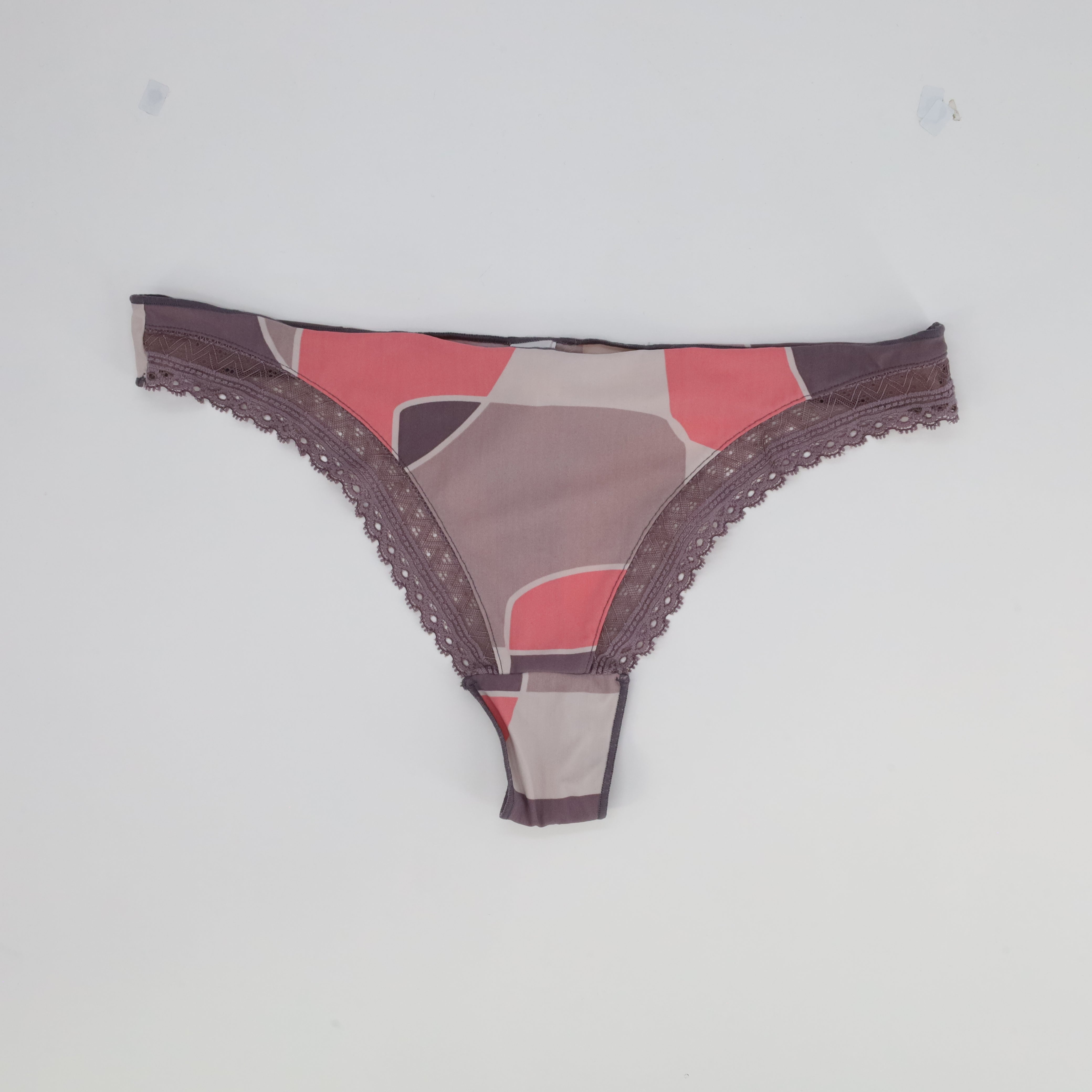 String ETAM Gris