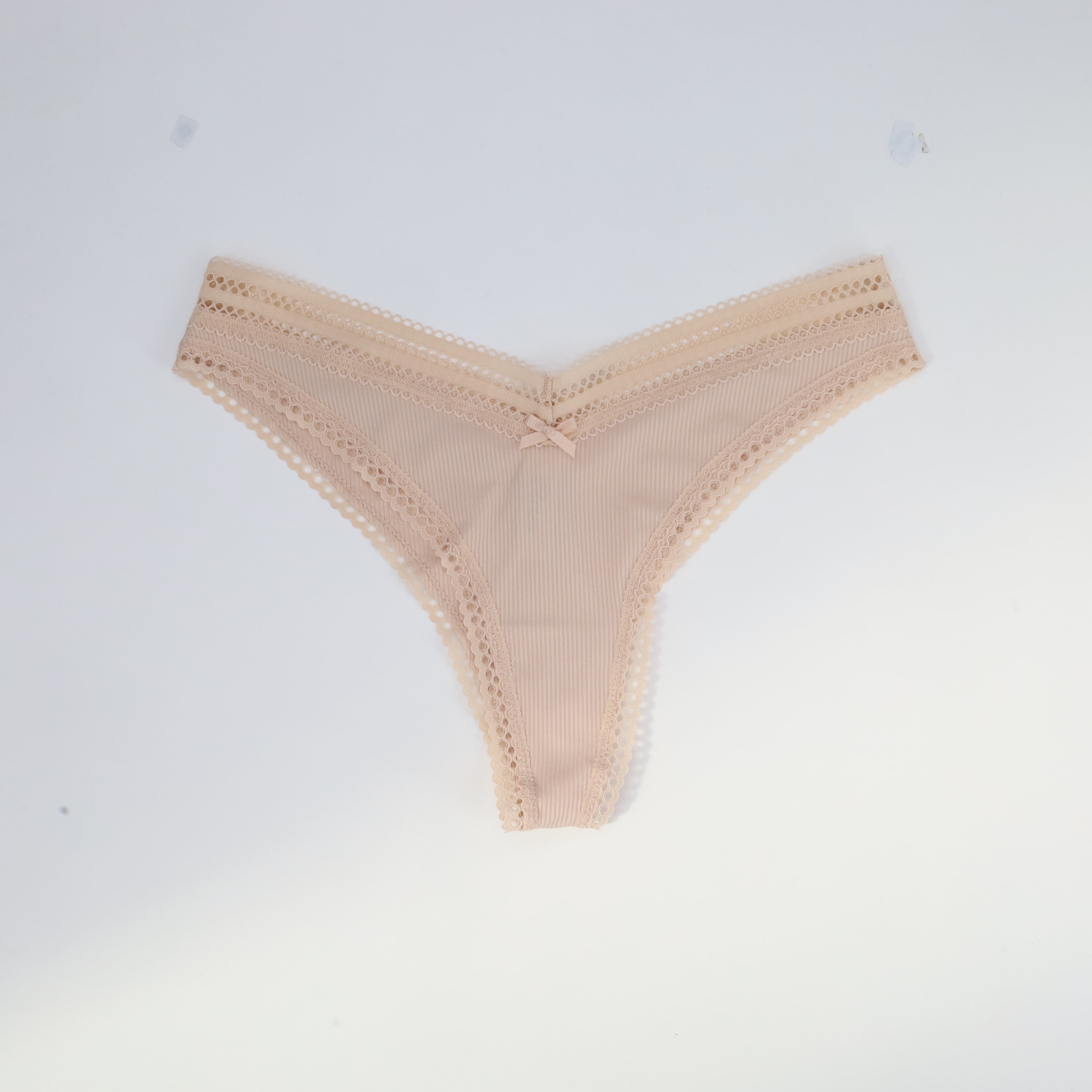 String ETAM Beige