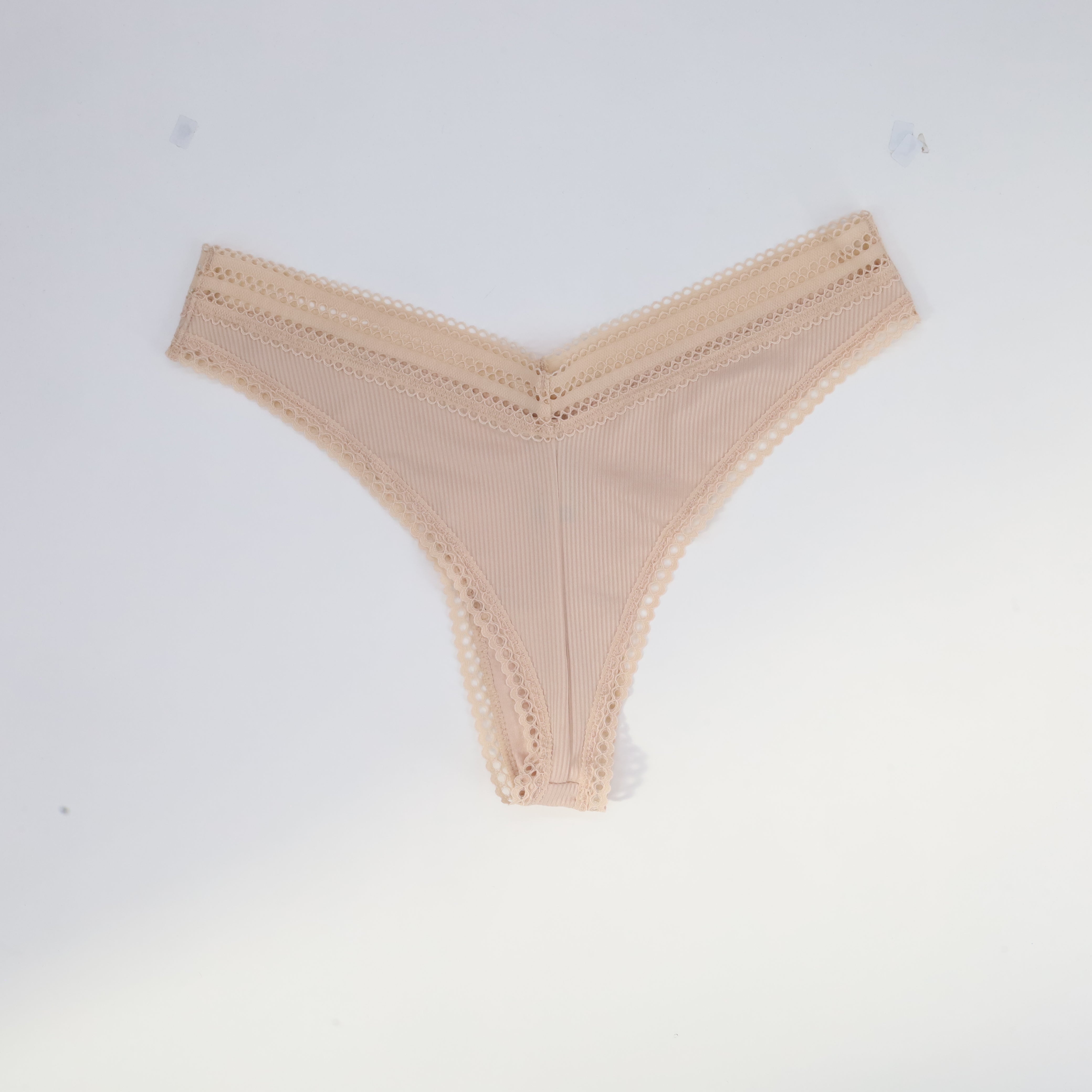 String ETAM Beige