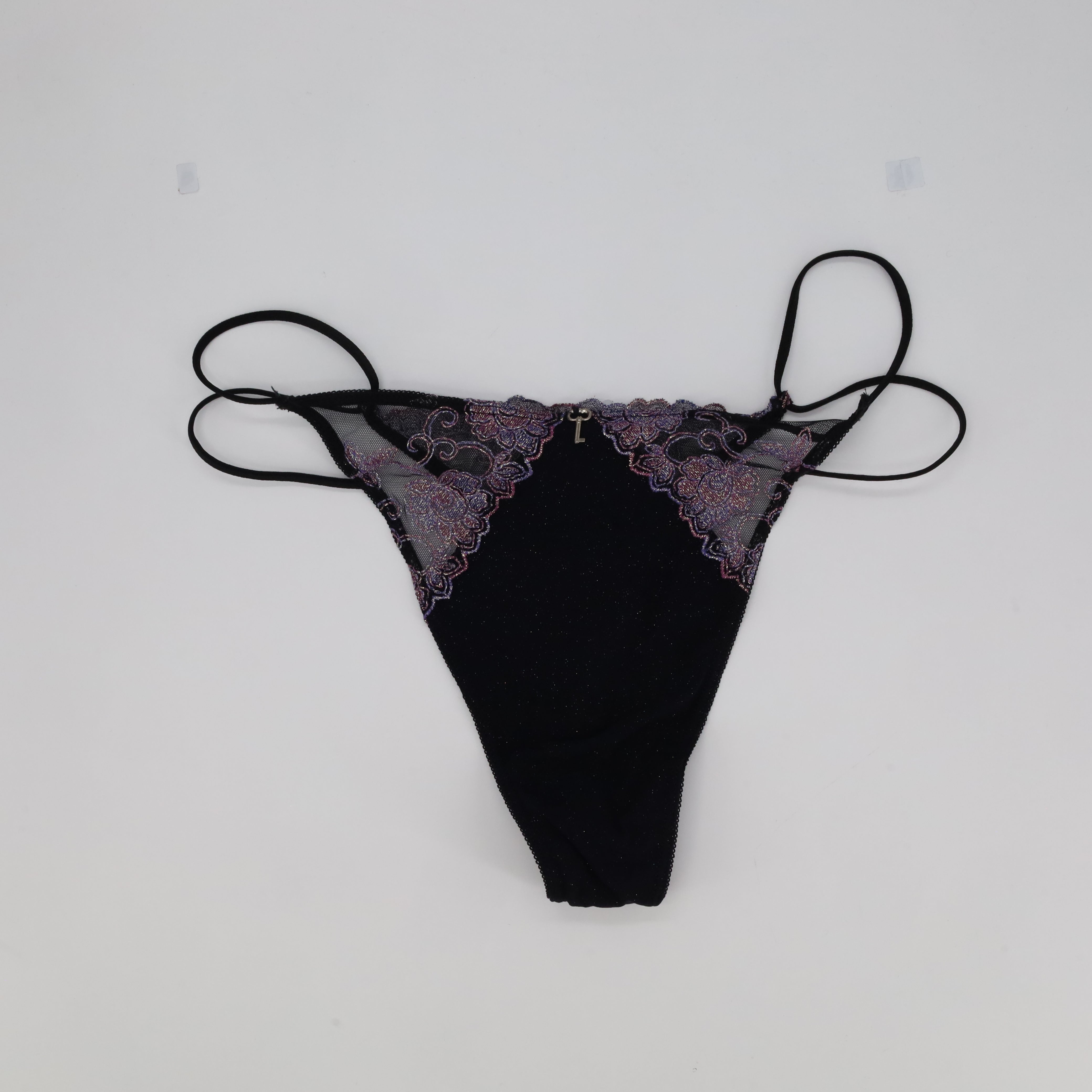 String Orcanta Noir