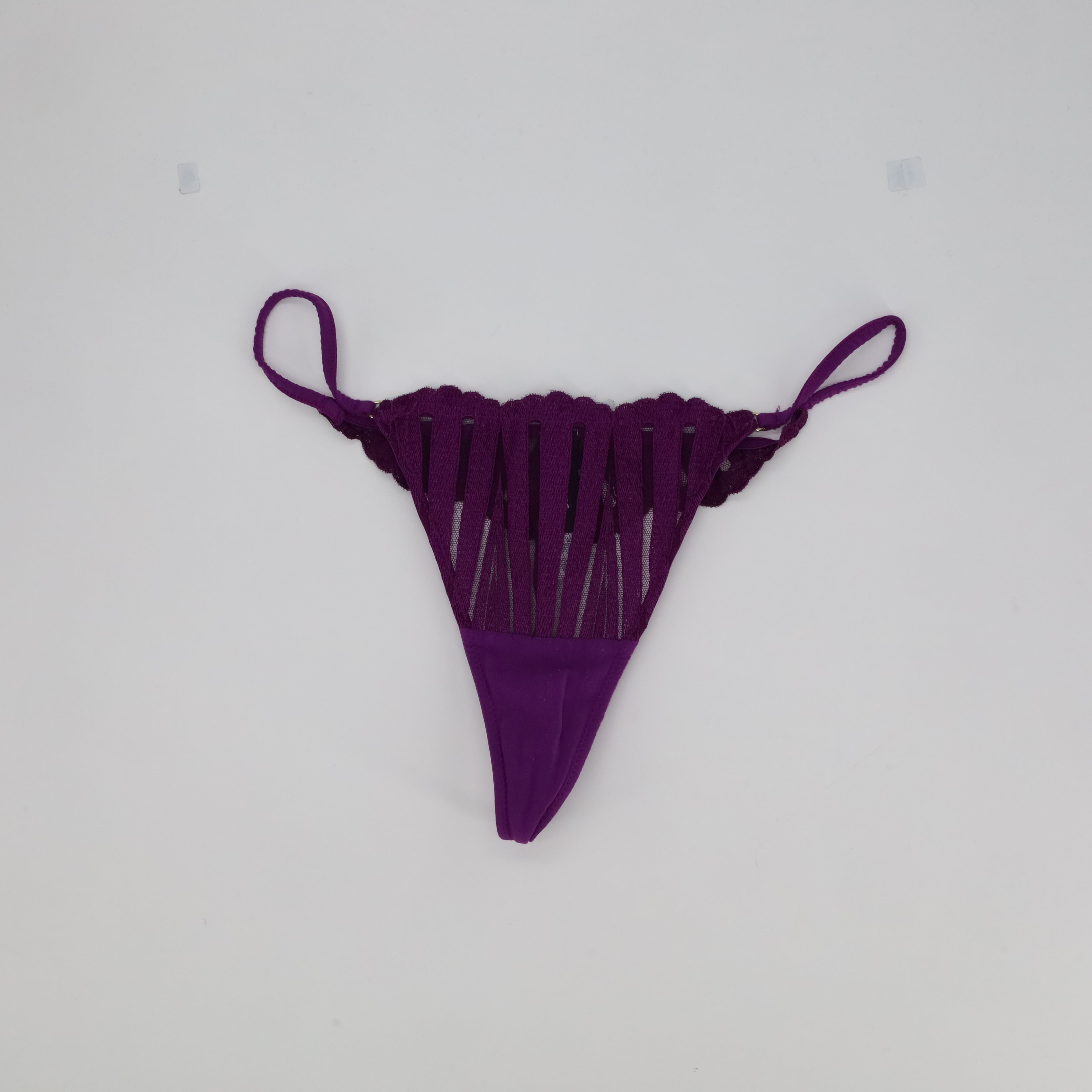 String ETAM Violet