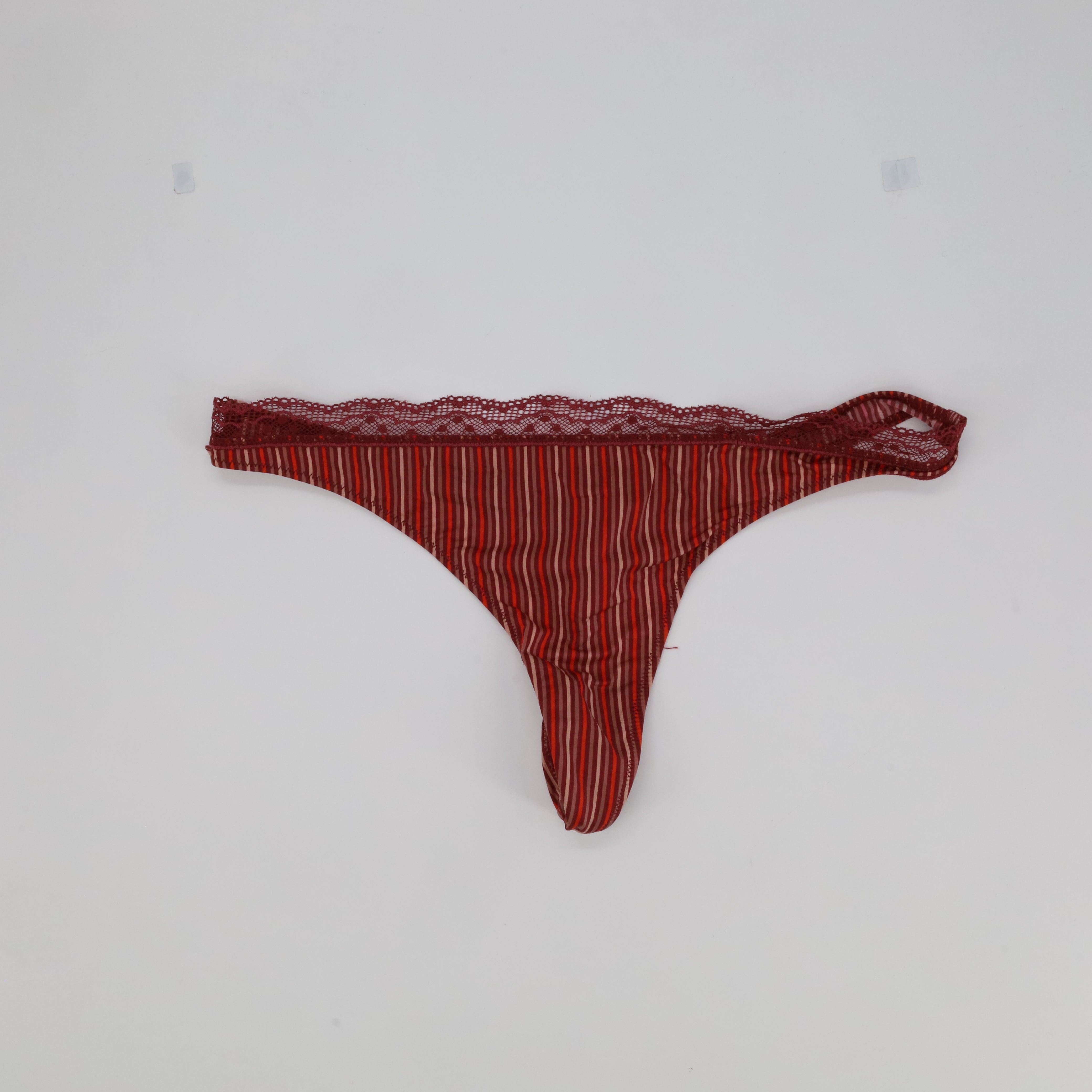 String ETAM Rouge