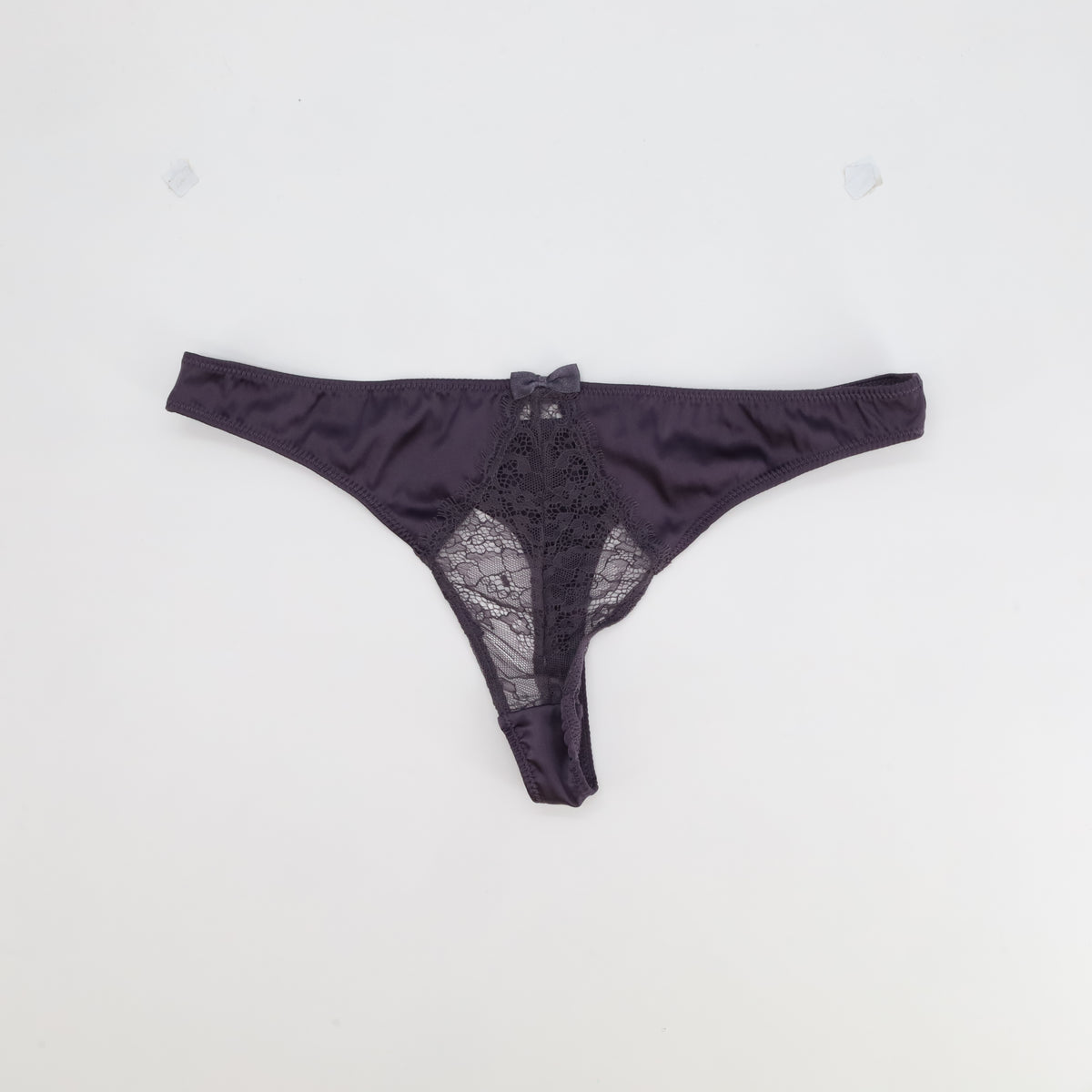 String Maison Close Violet
