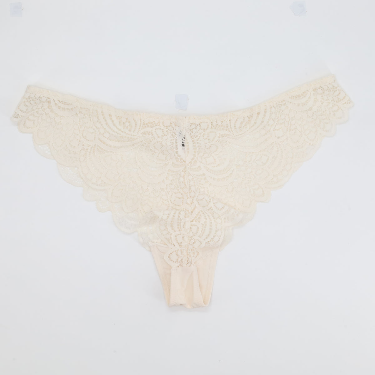 Tanga RougeGorge Blanc