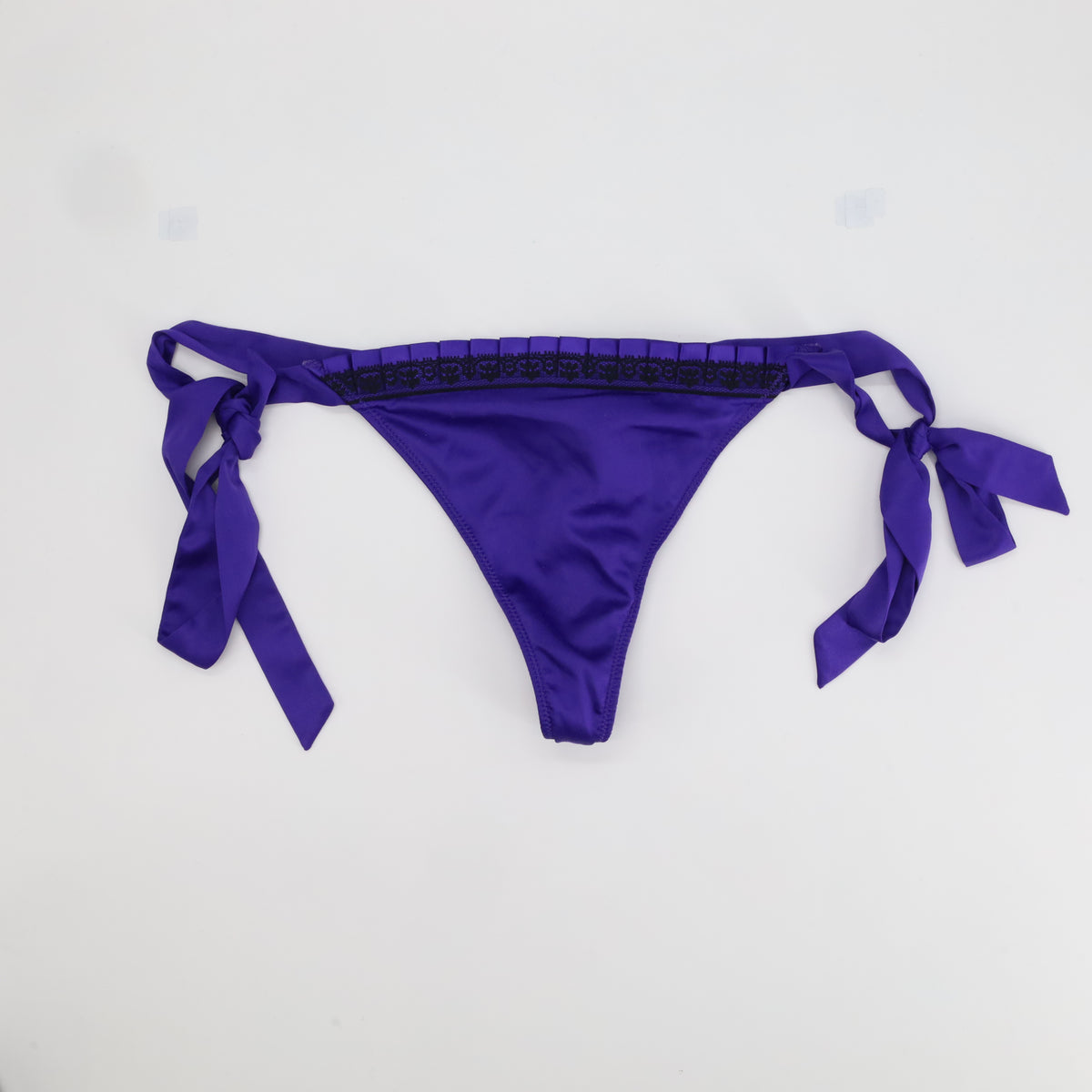 String ETAM Violet