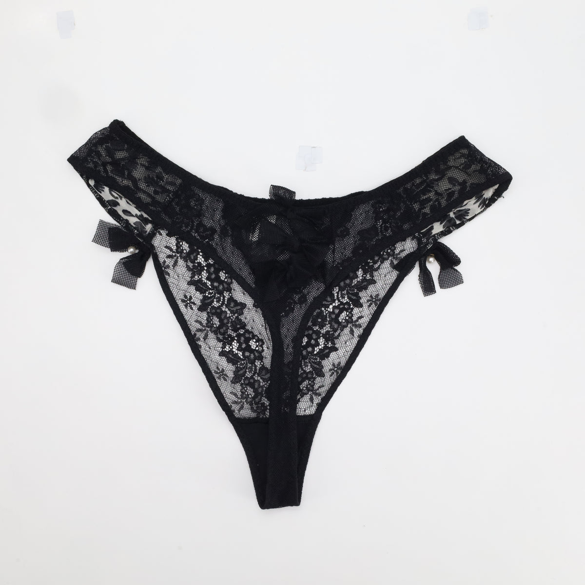 String Aubade Noir