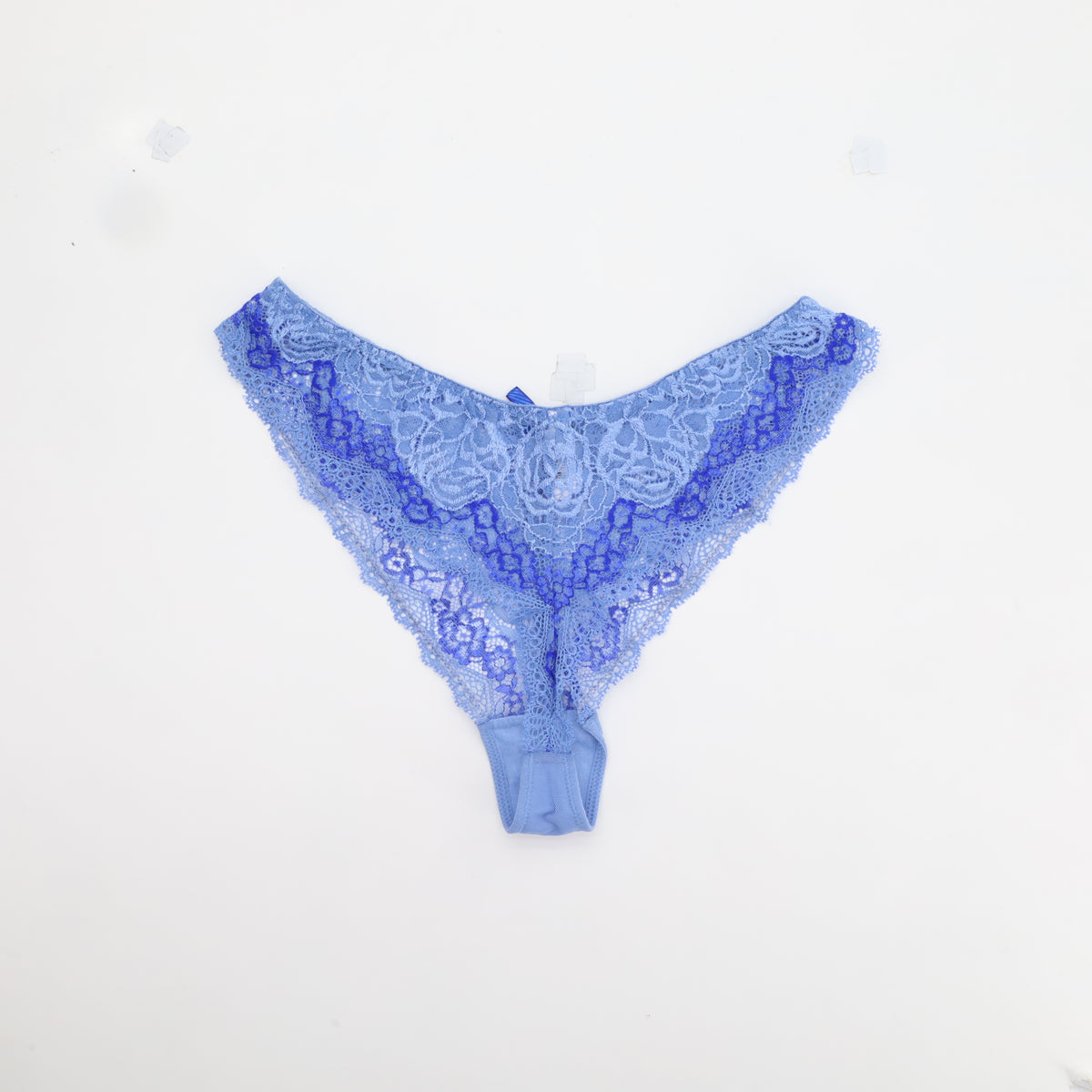 String RougeGorge Bleu