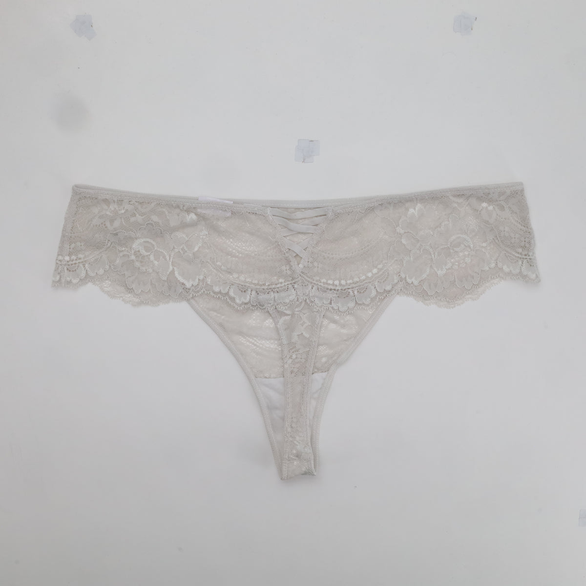 String ETAM Blanc